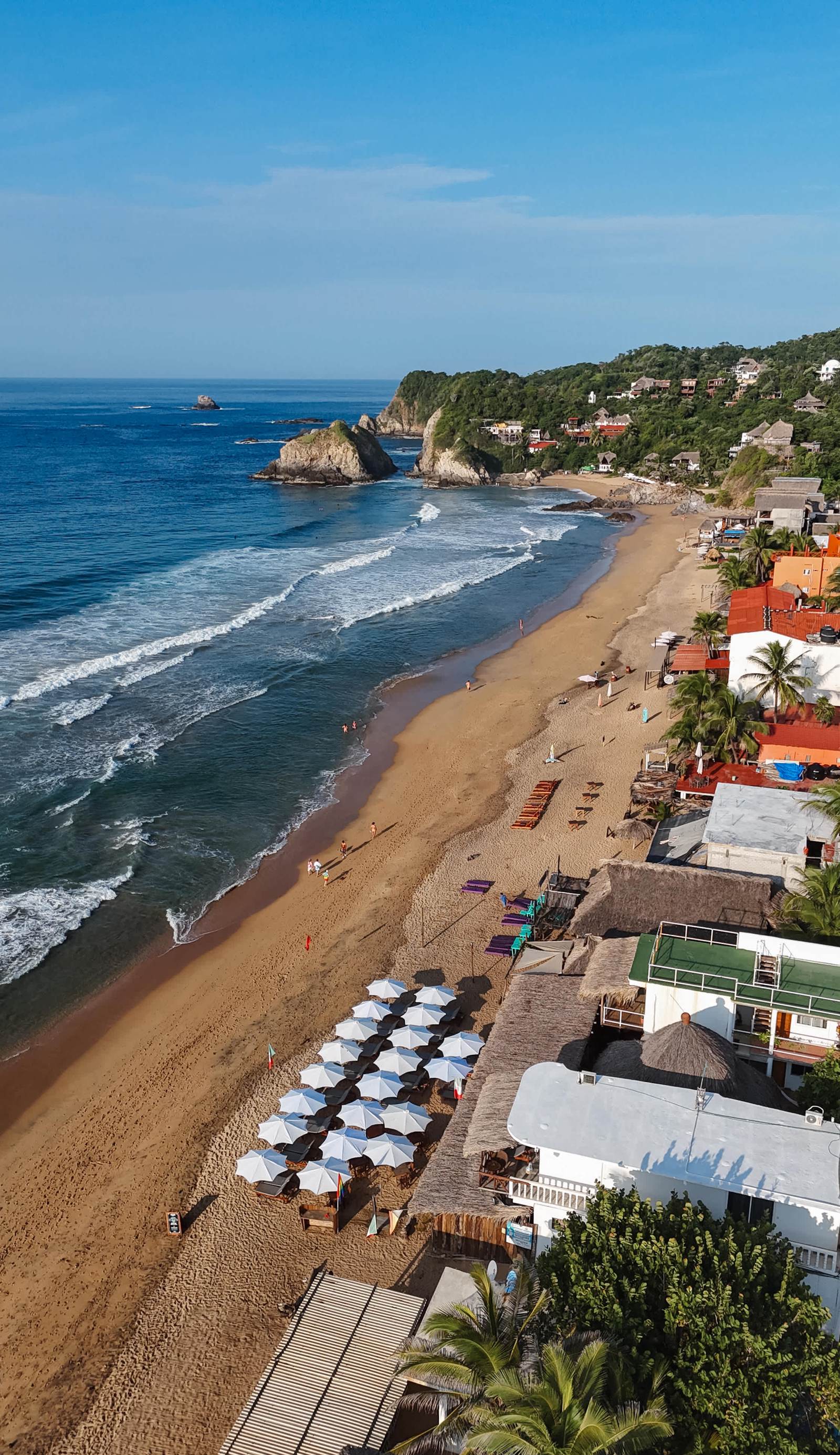 CHE Zipolite Hostel & Beach Club