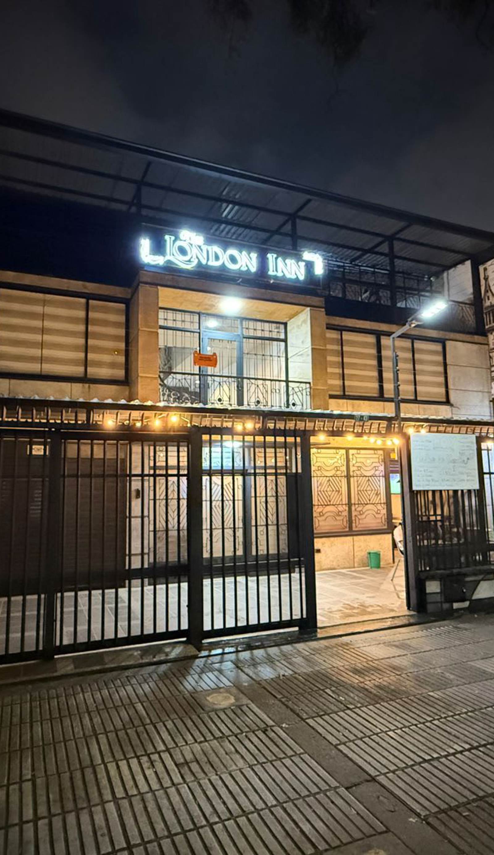 THE LONDON INN