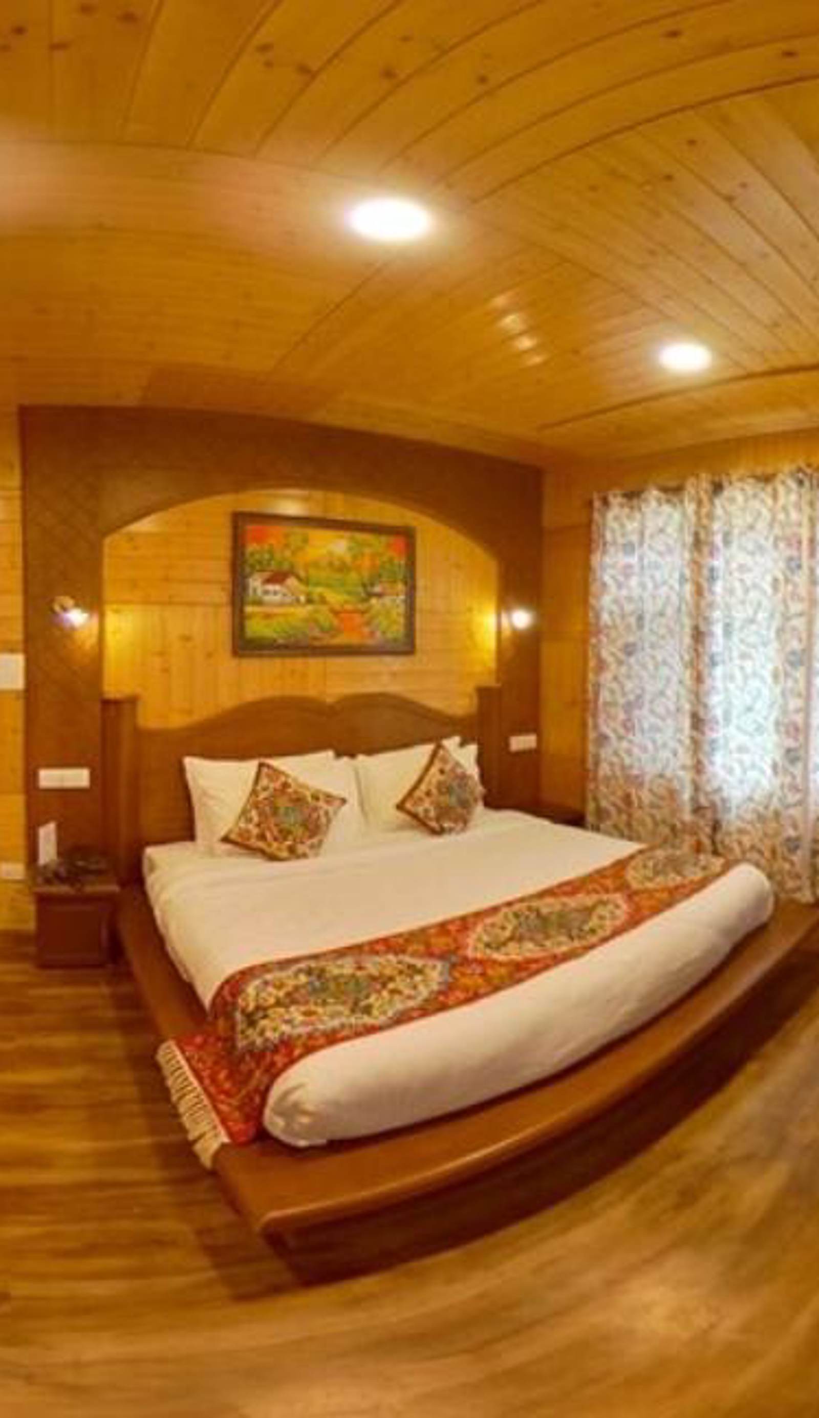 Hotel Royale Comfort, Pahalgam
