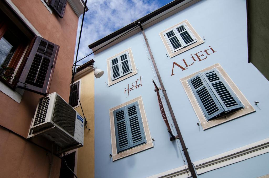 Hostel Alieti