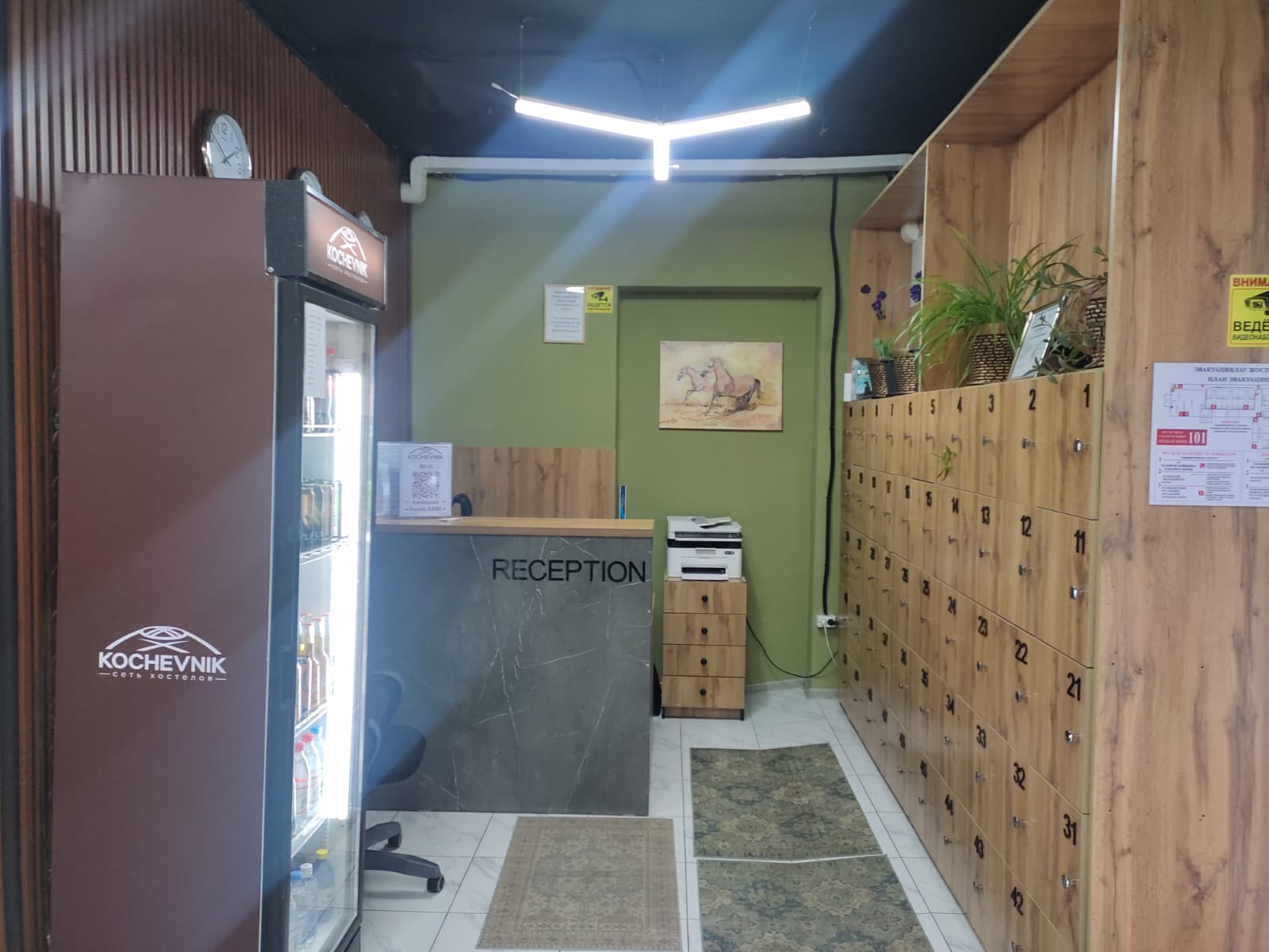 Hostel KOCHEVNIK CAPSULE HOTEL Almaty