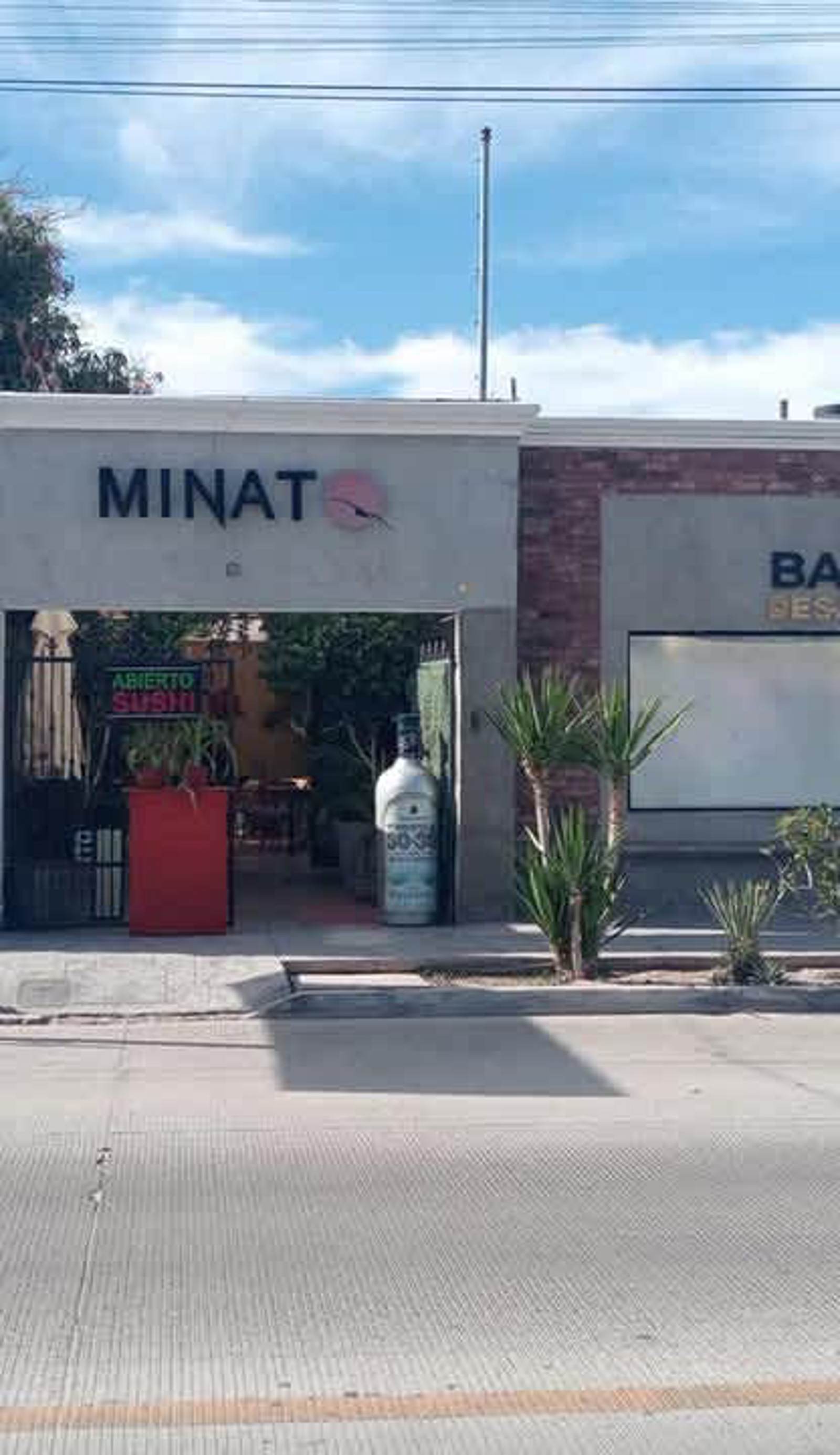 Hostal Minato