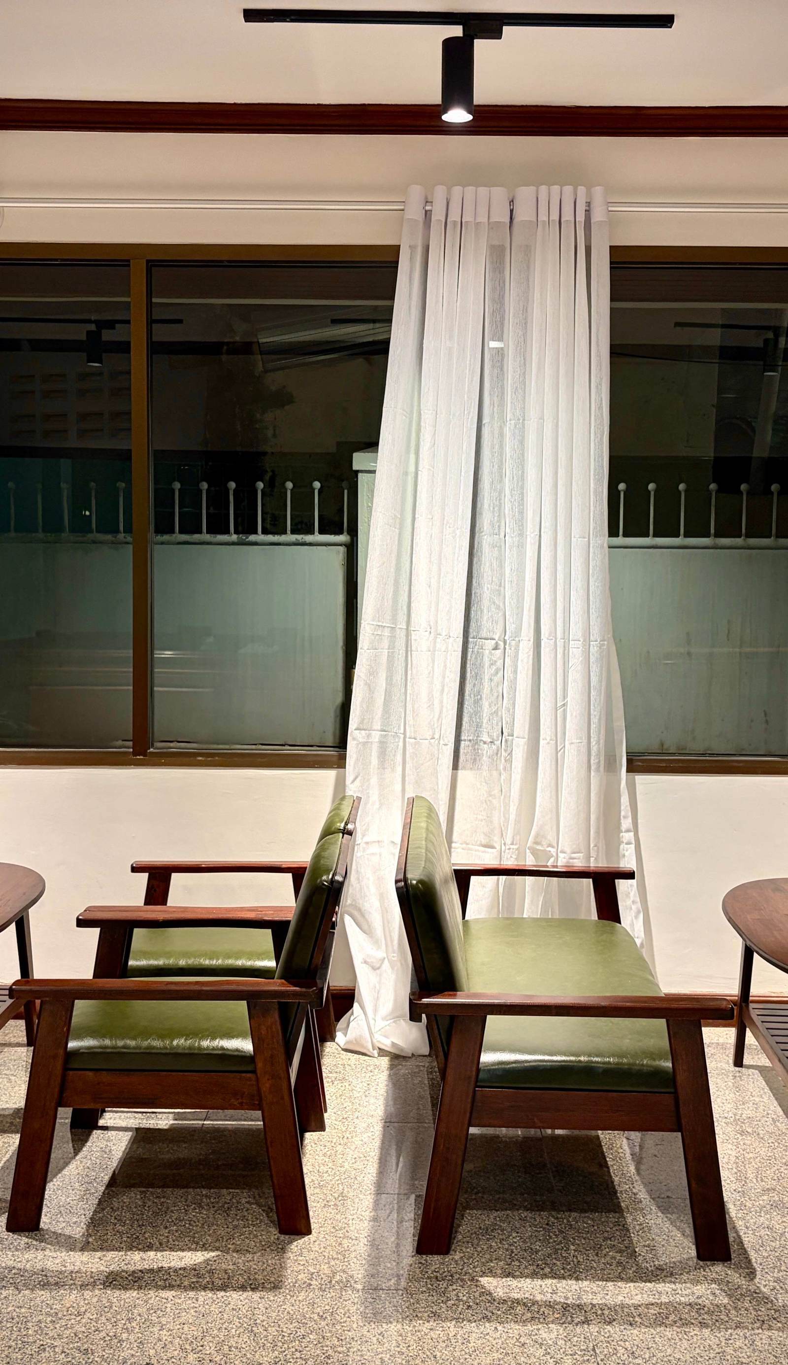 OLD SOUL Hostel