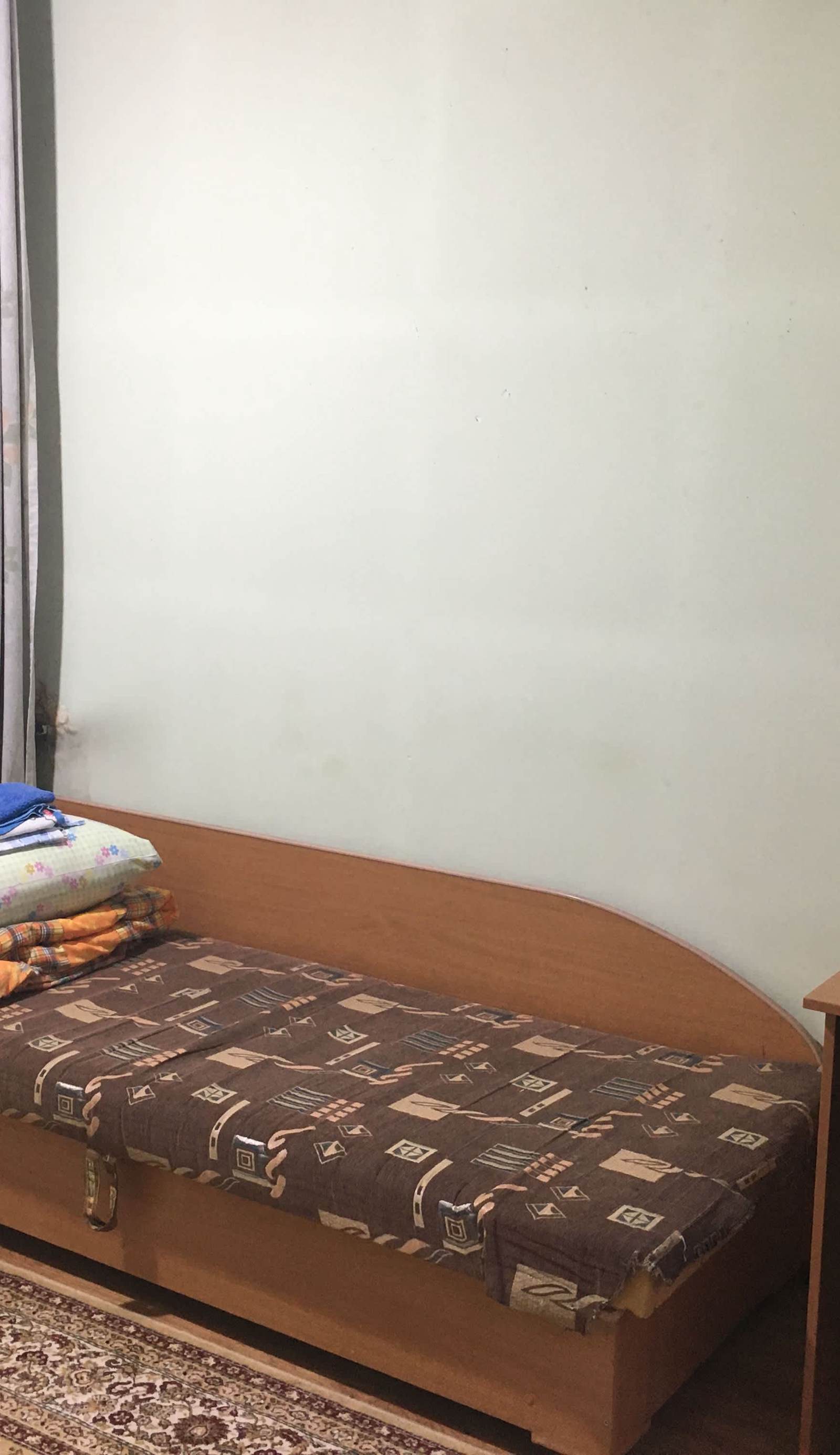 Separate Room in a House with an English Speaker