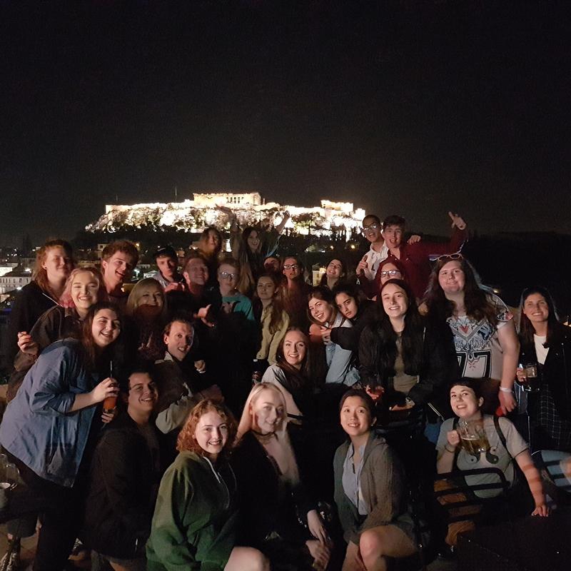 Pella-Inn