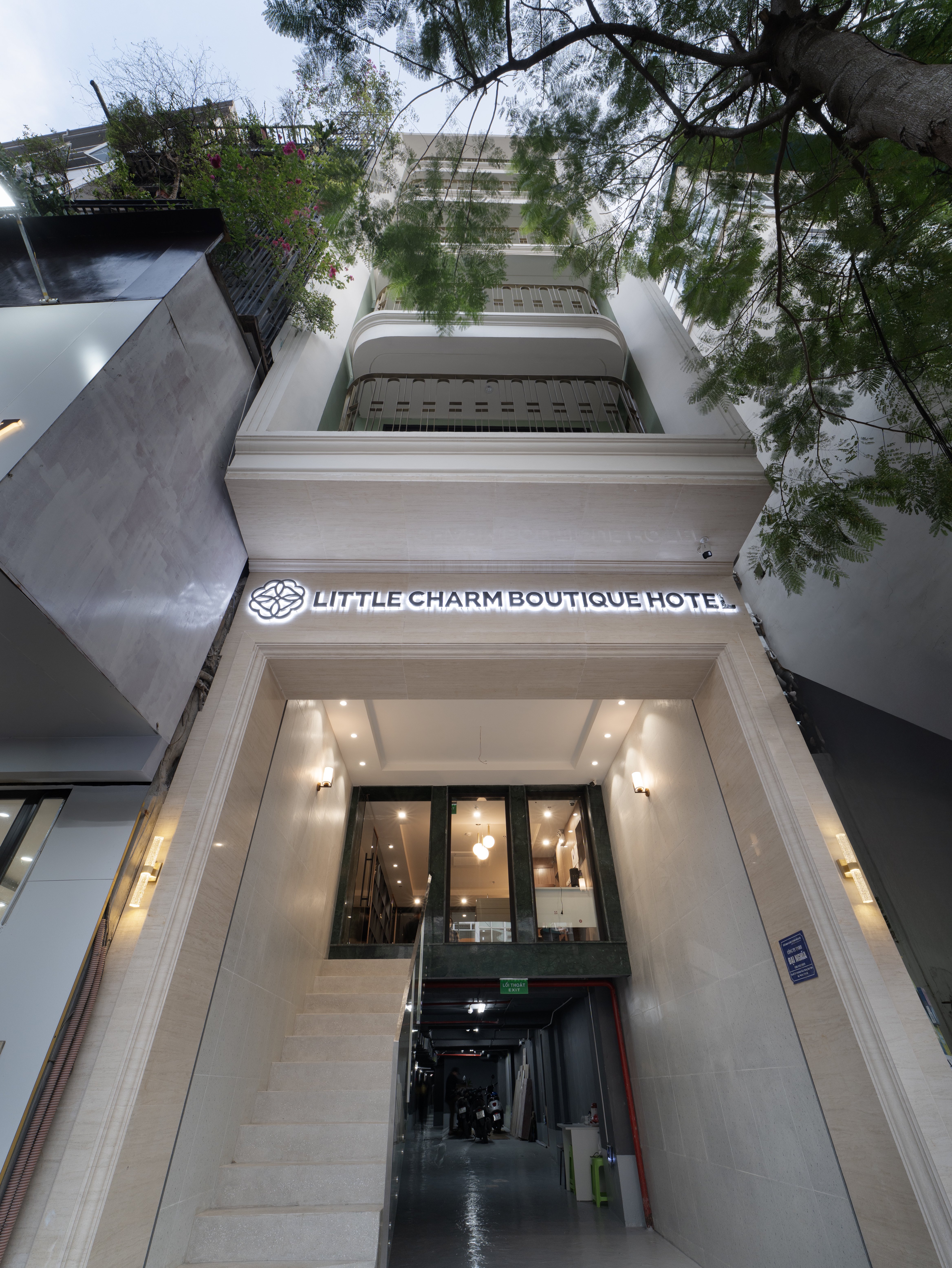 Little Charm Boutique Hotel