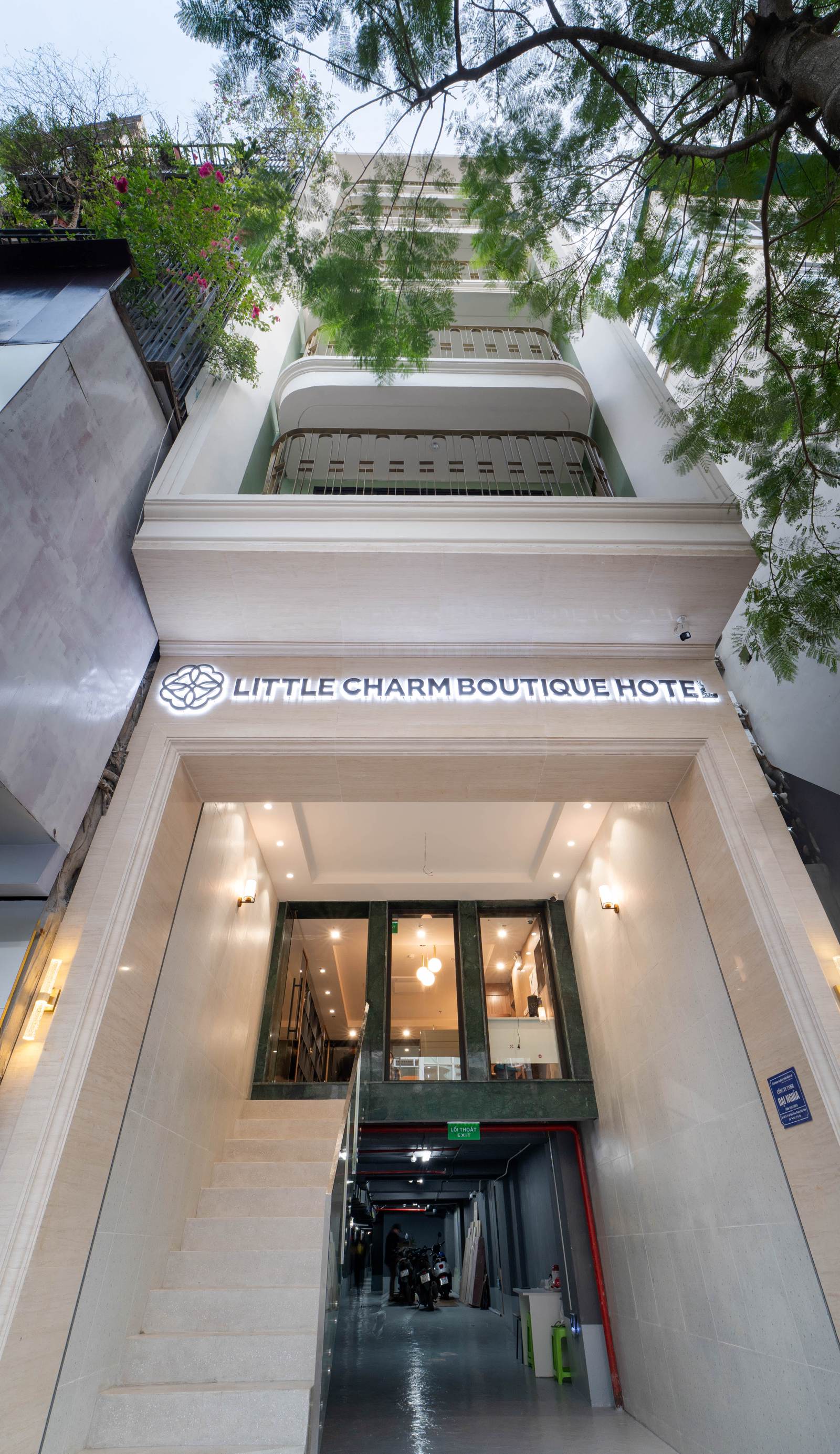 Little Charm Boutique Hotel