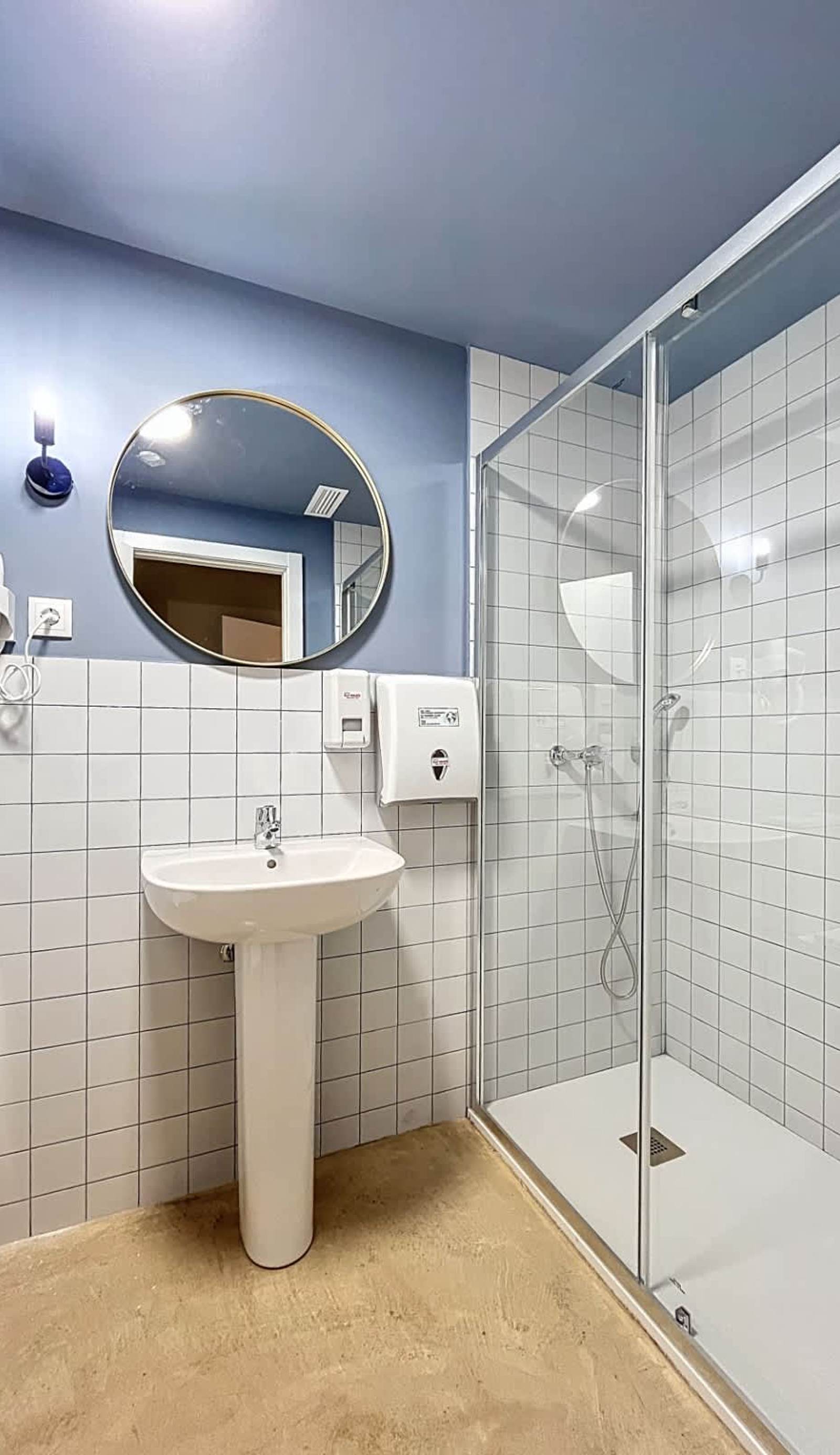 Lemon Hostel