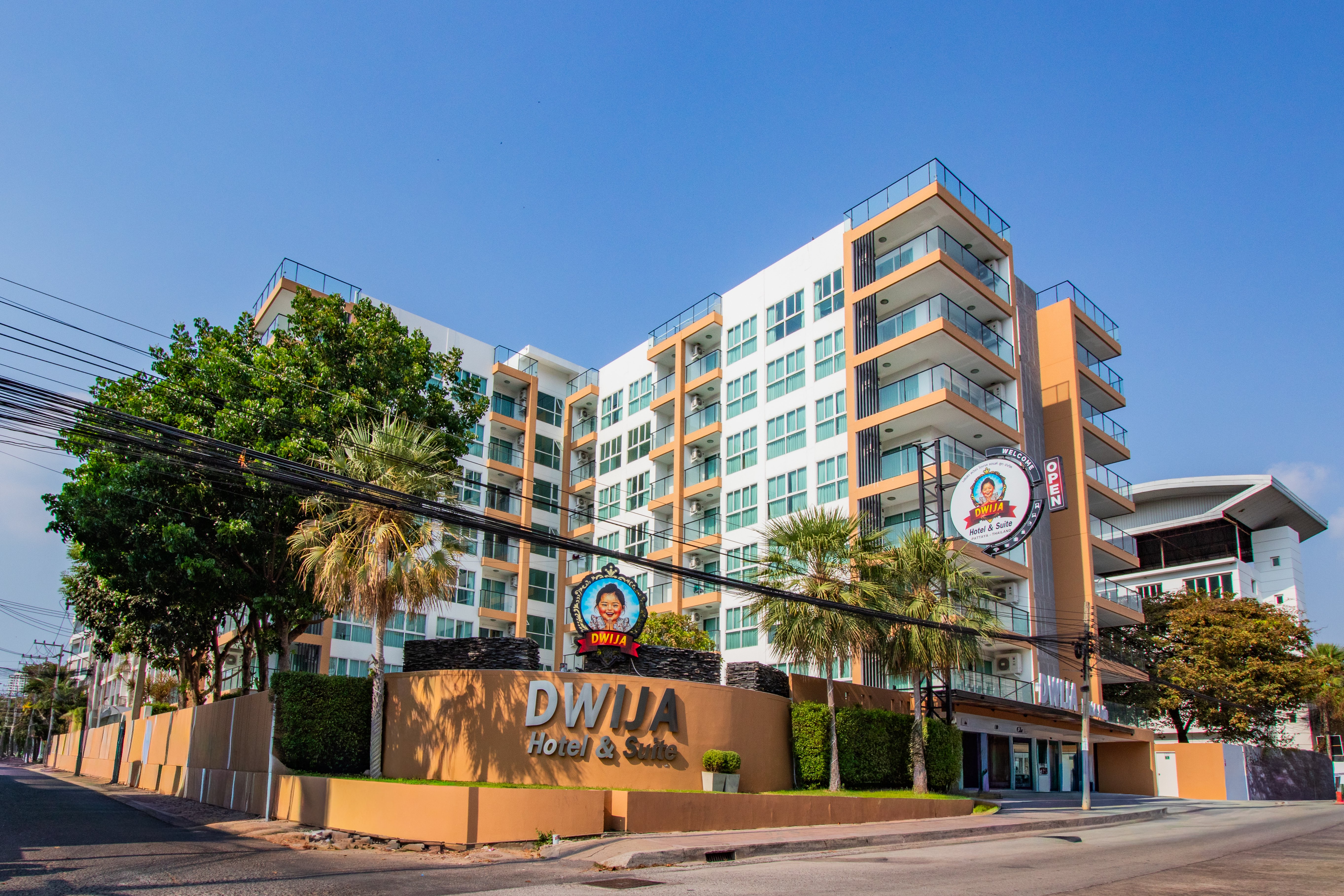 Dwija Hotel & Suite