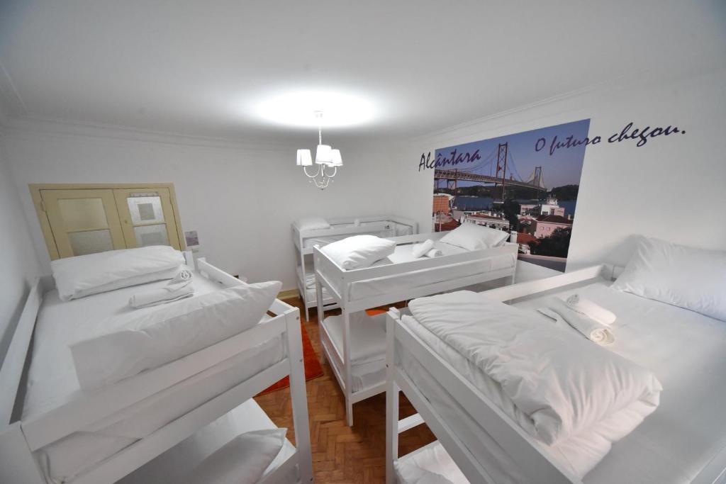 Brotherstay Rooms Lusotile