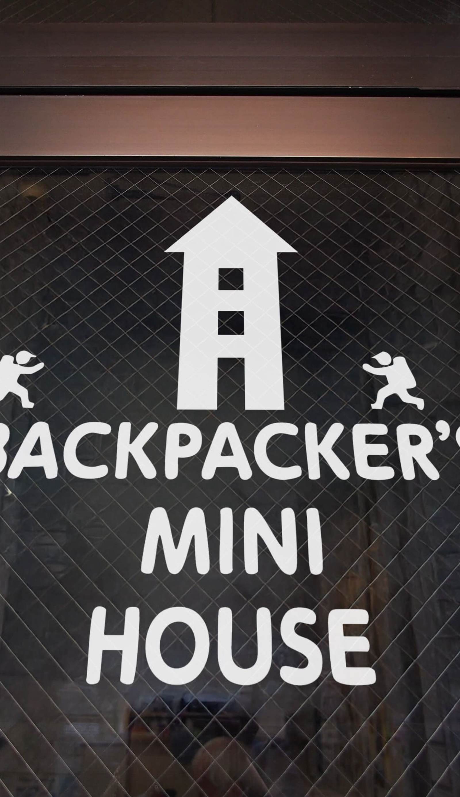 Backpacker's Mini House