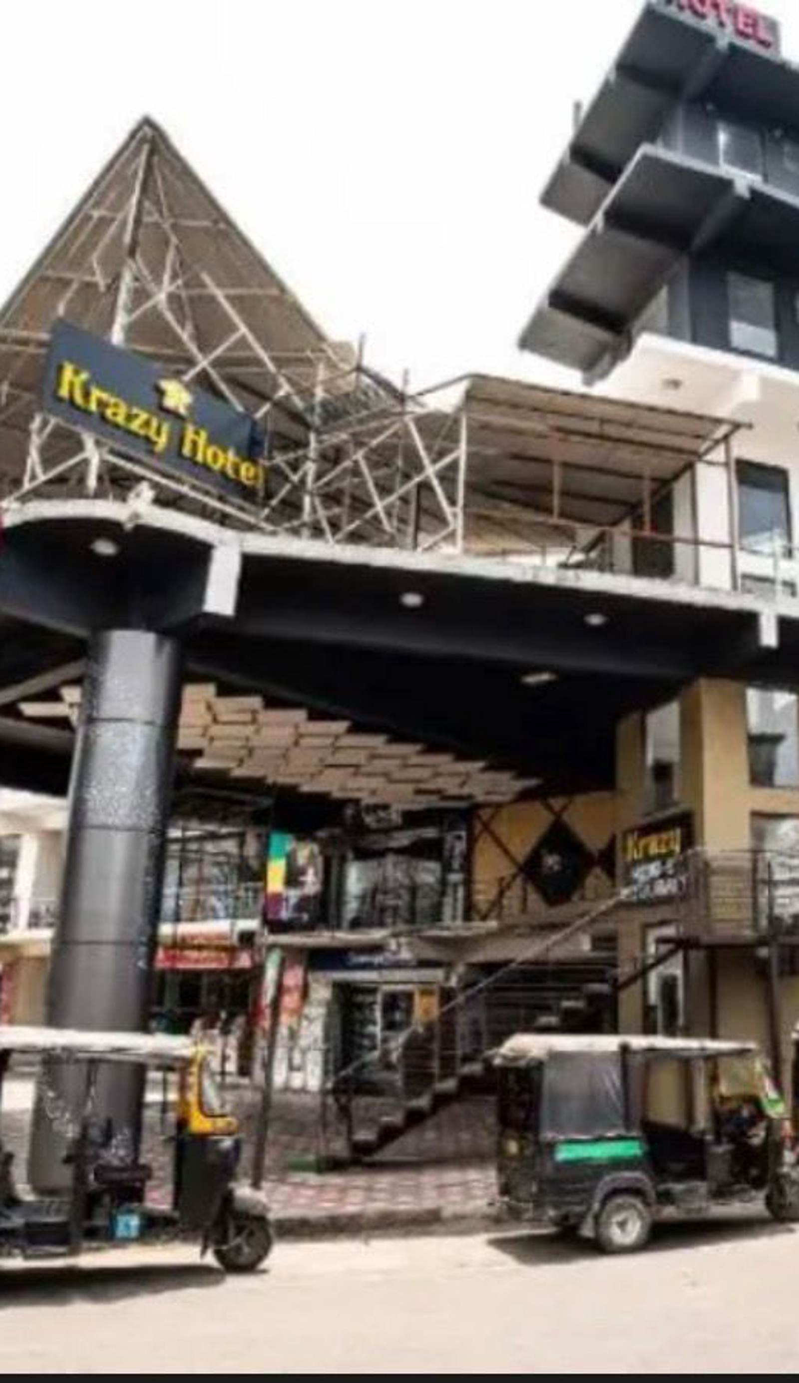 Krazy Hotel Haldwani