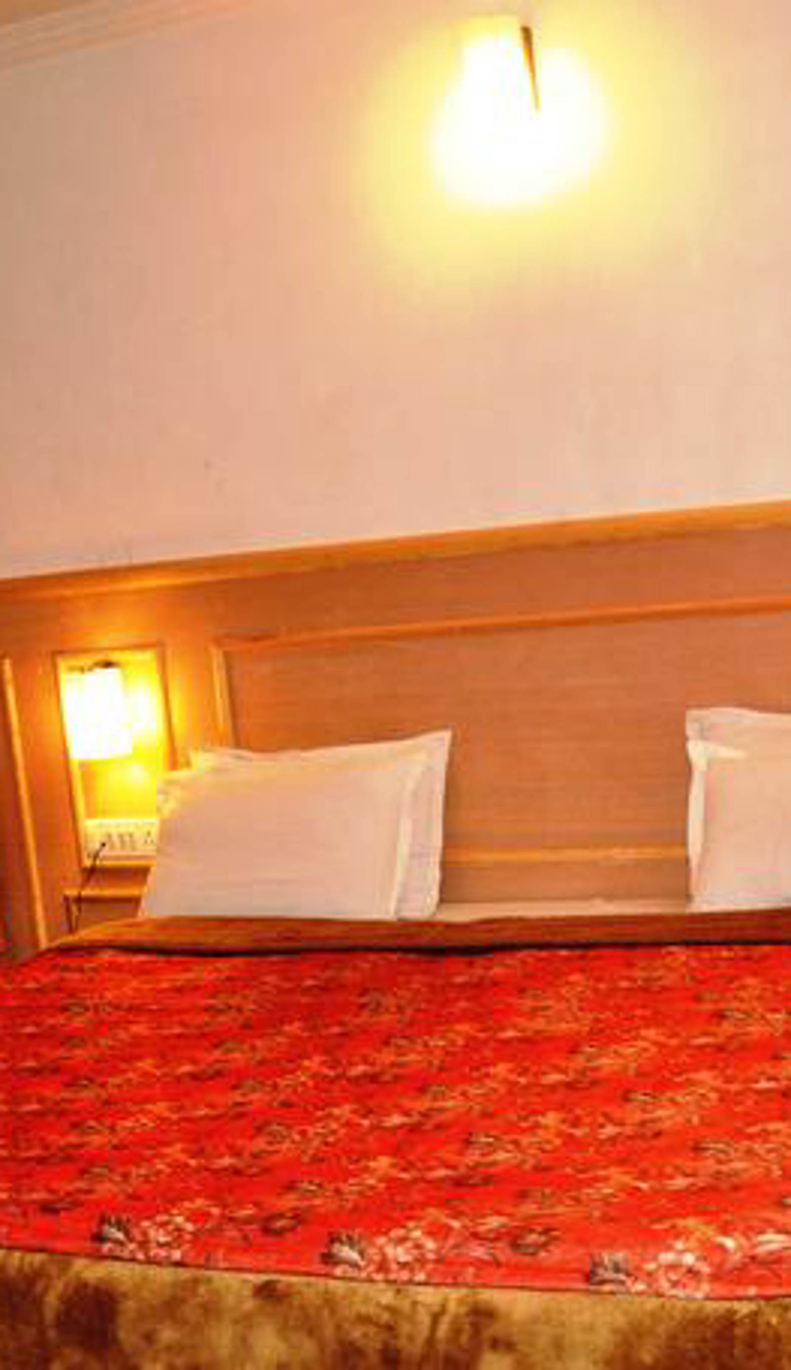Hotel Sadaf