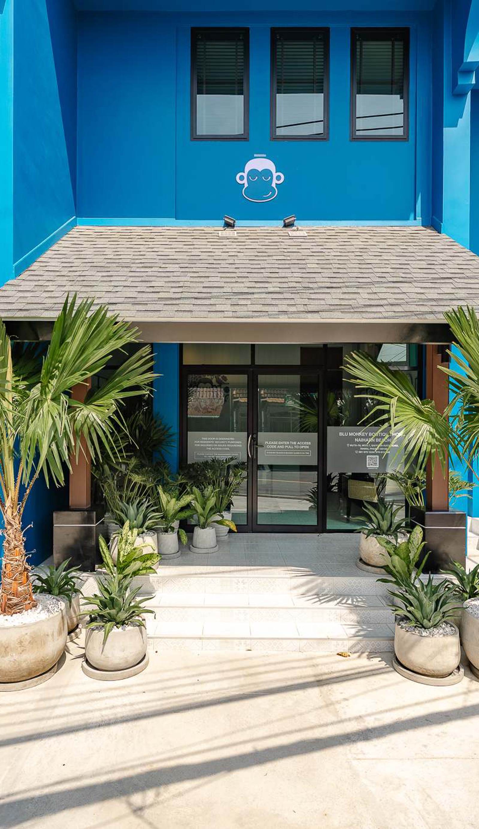 Blu Monkey Boutique Naiharn Beach