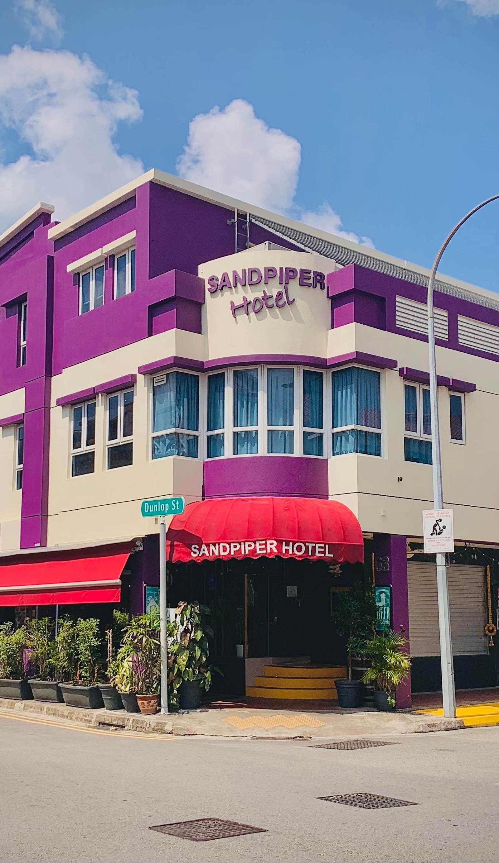 Sandpiper Hotel