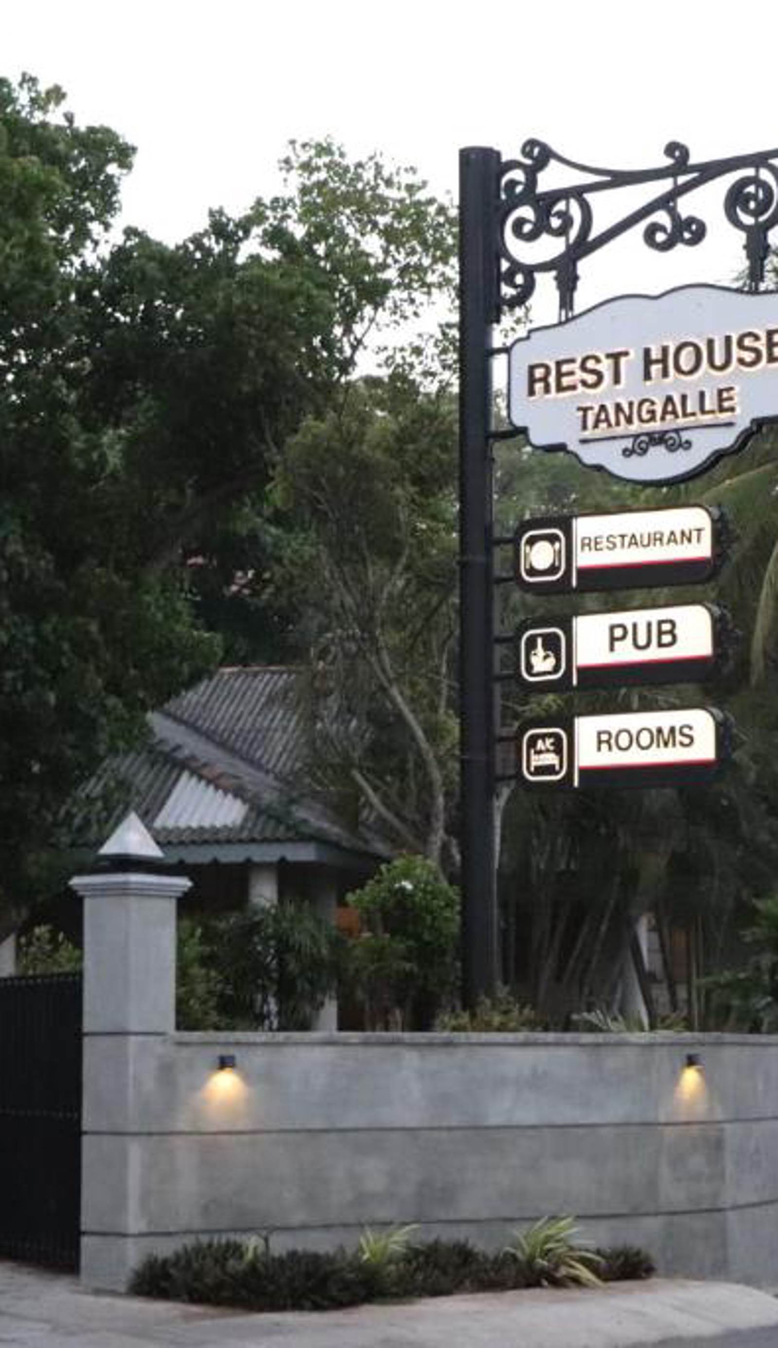 Tangalle Rest House Hotel