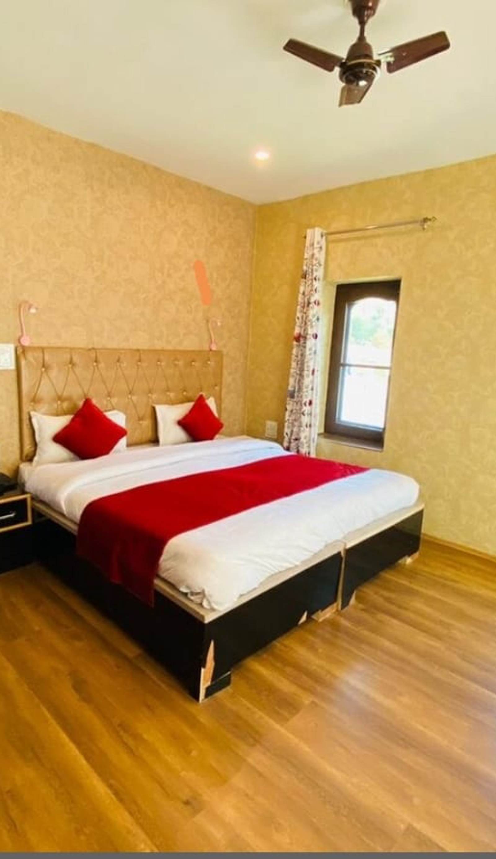 Hotel Loyal Residency, Pahalgam