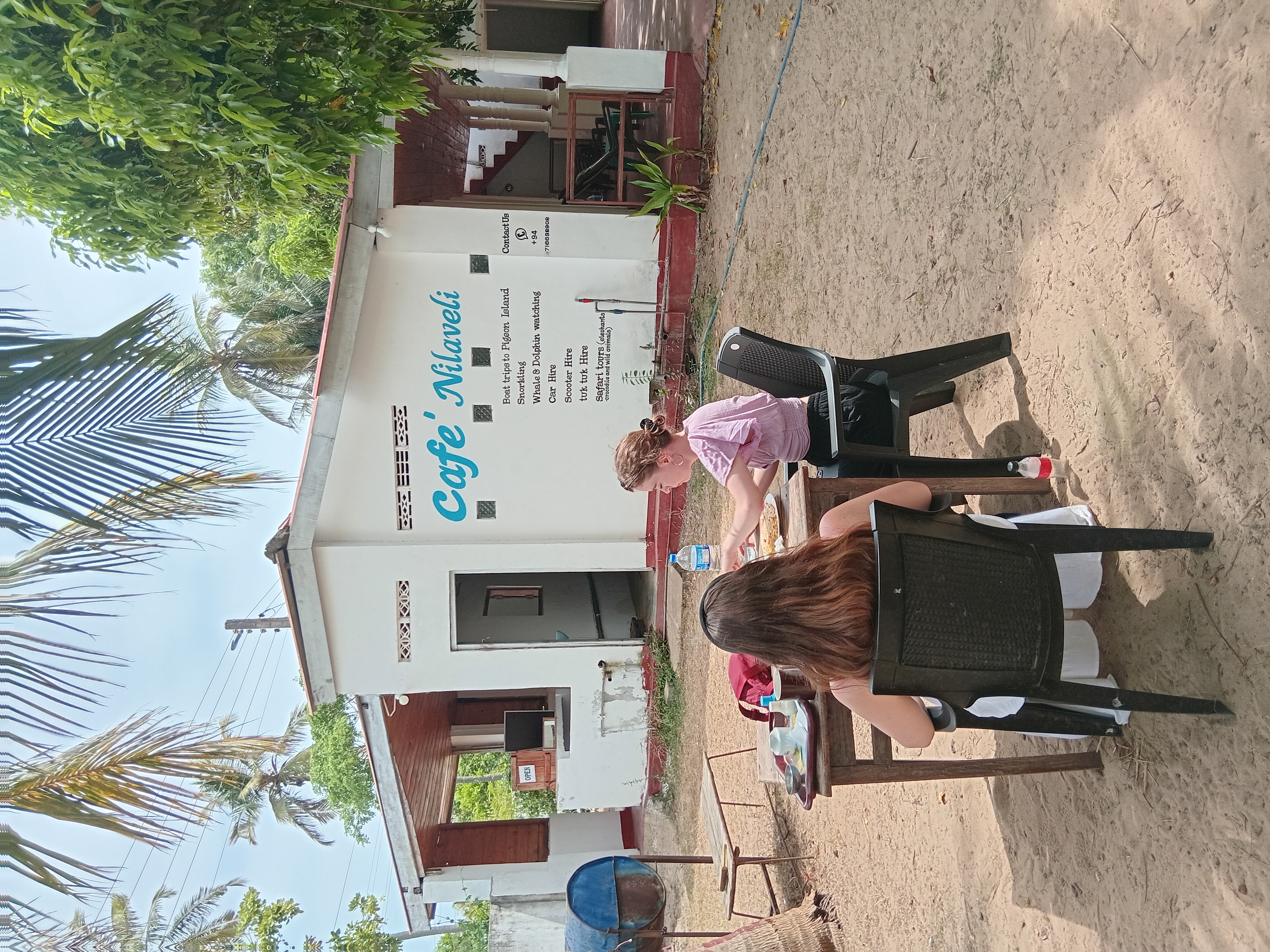 Cafe Nilaveli Holiday Home