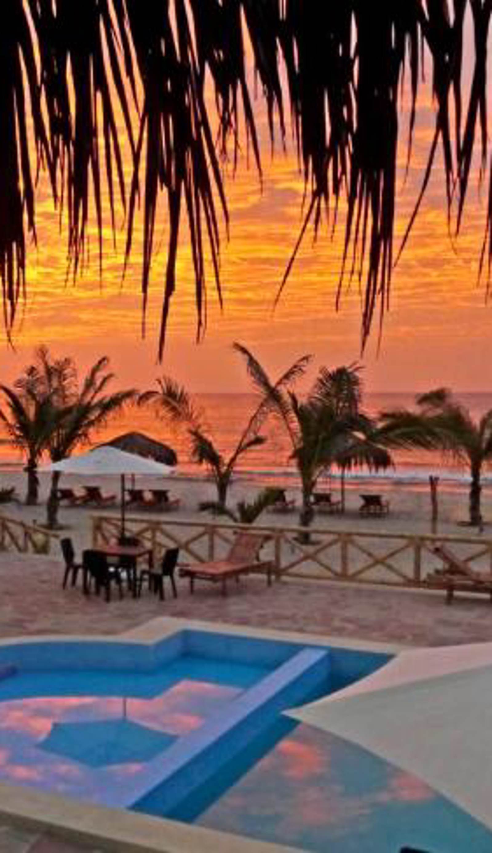 Palo Santo Blue Beach