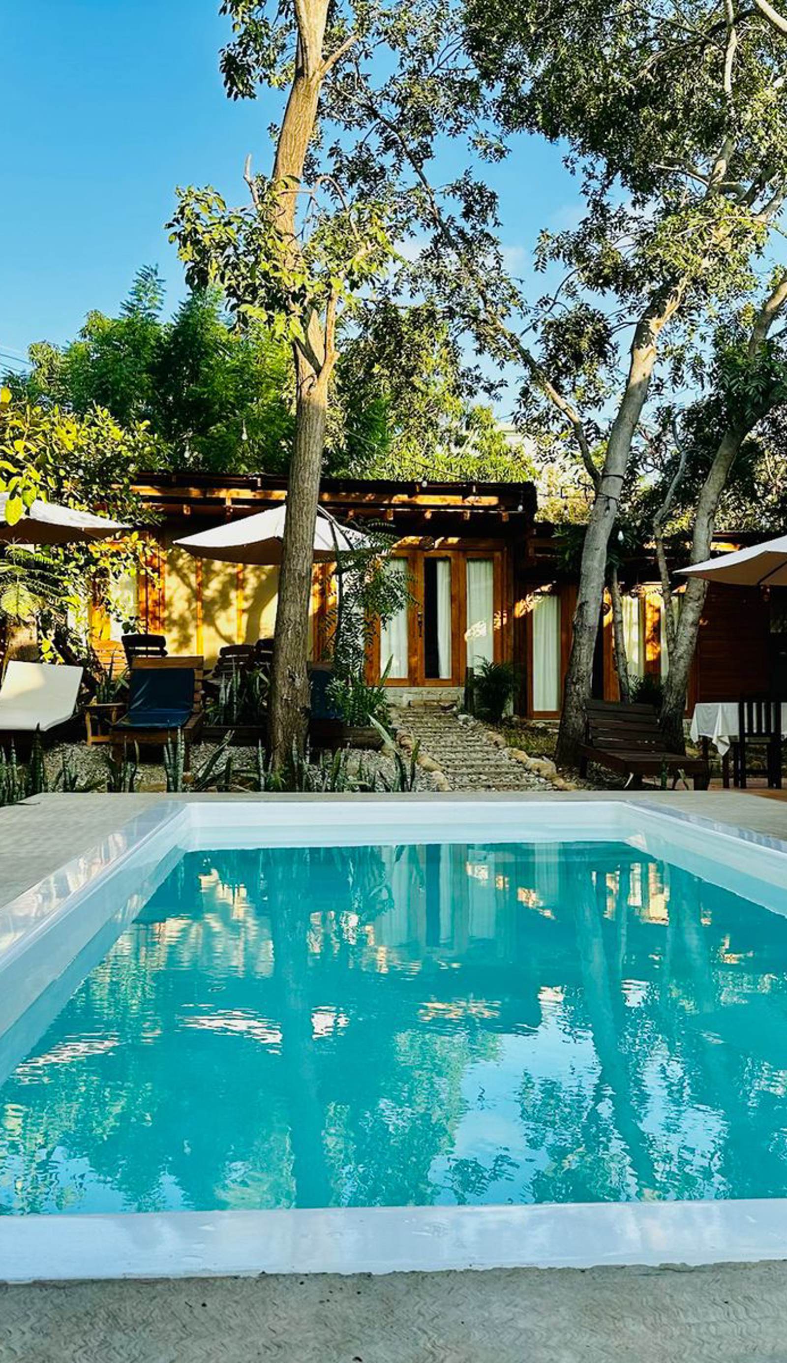 Straw Hat Suites La Punta