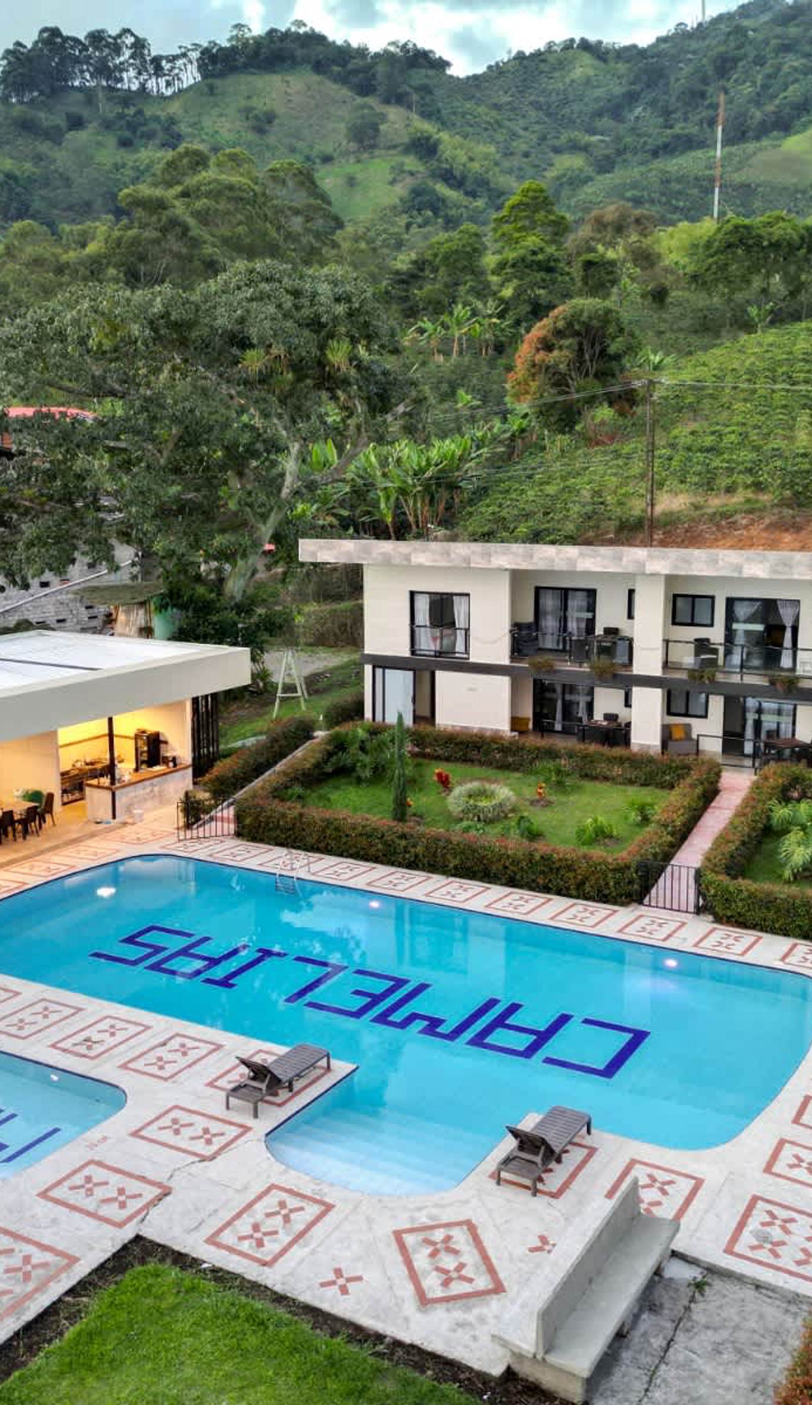 Best View Aparta Hotel