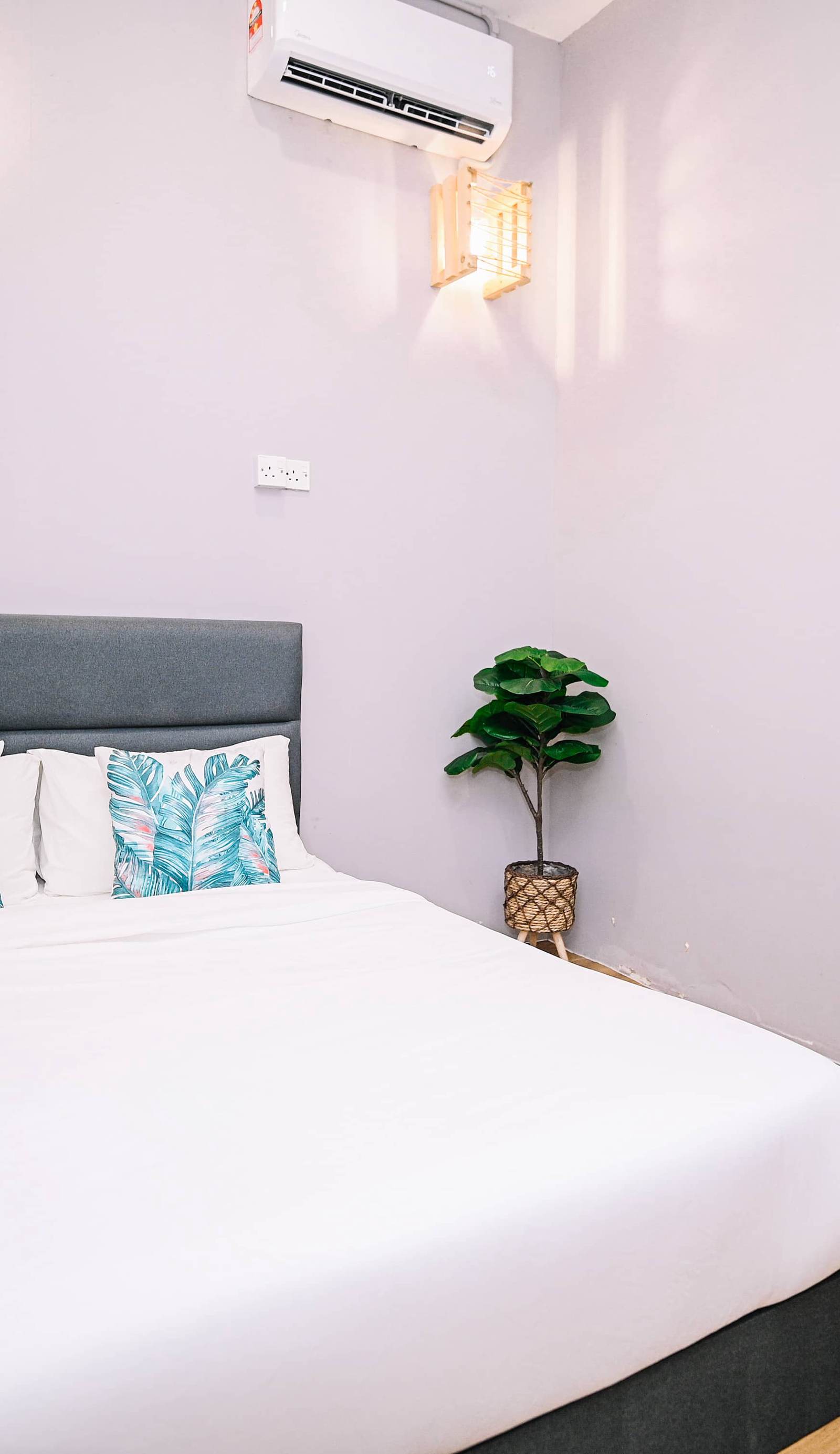 Swing & Pillows @ 87 Chulia St, Georgetown Penang