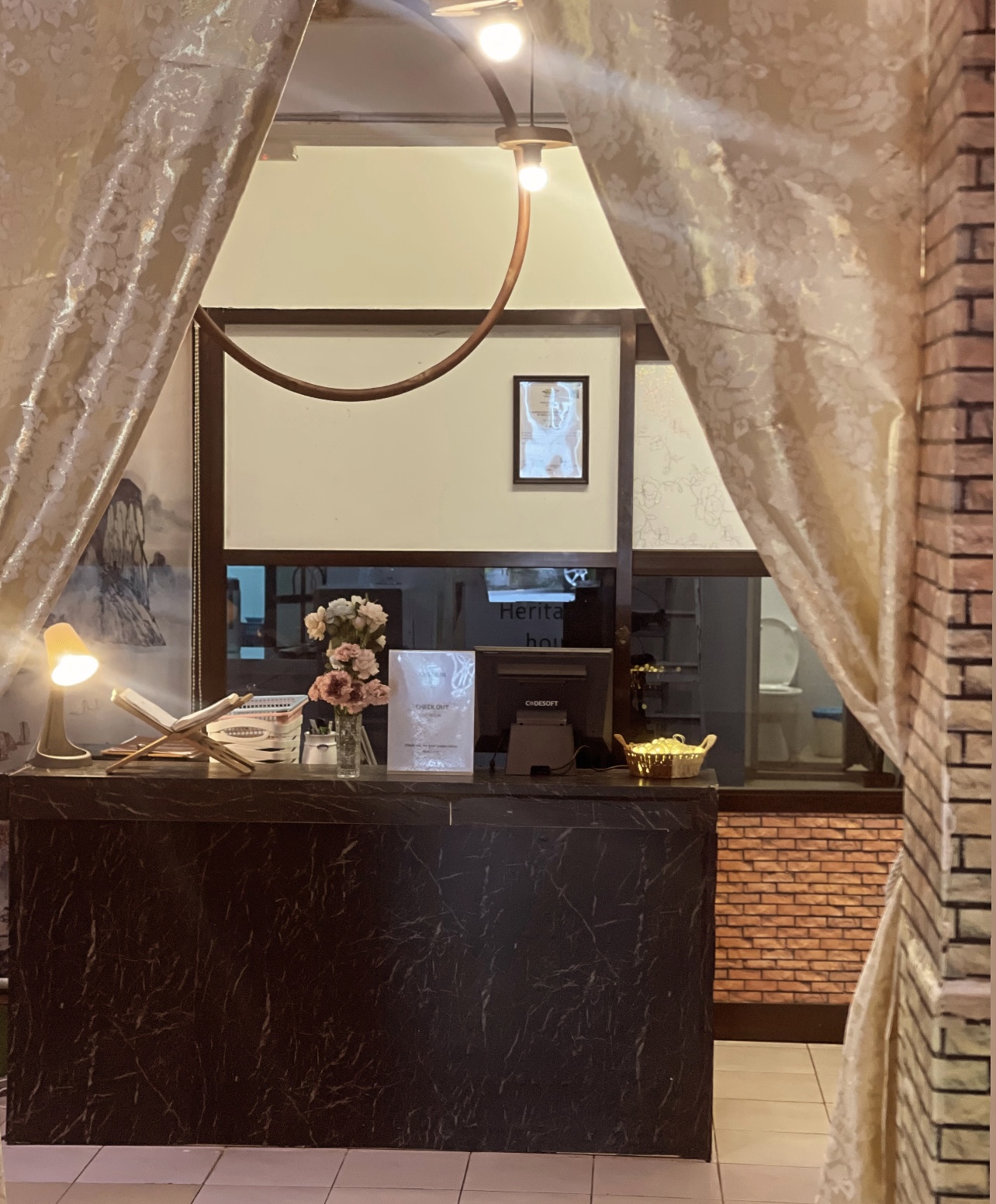 Heritage House 123