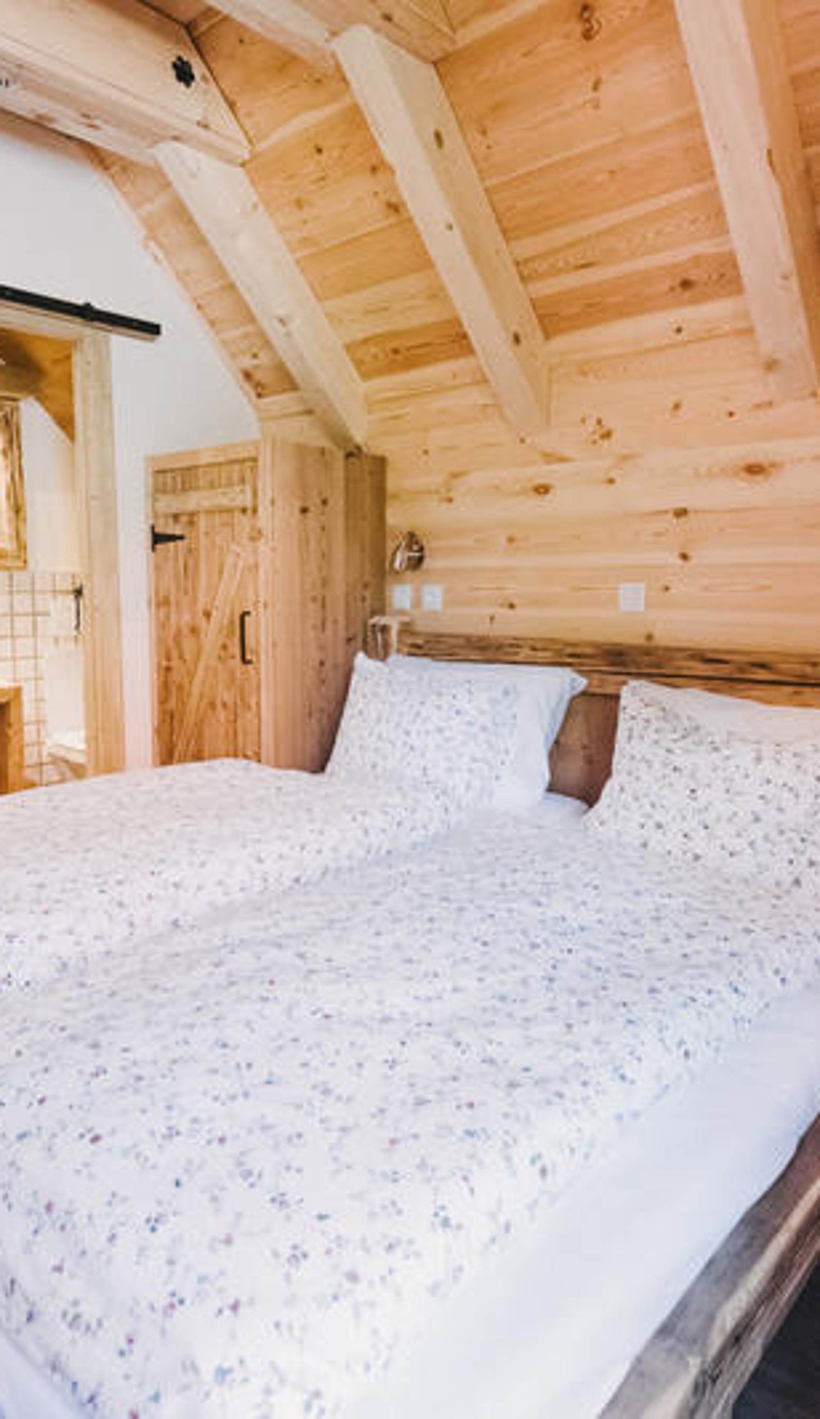 Hostel Lukna