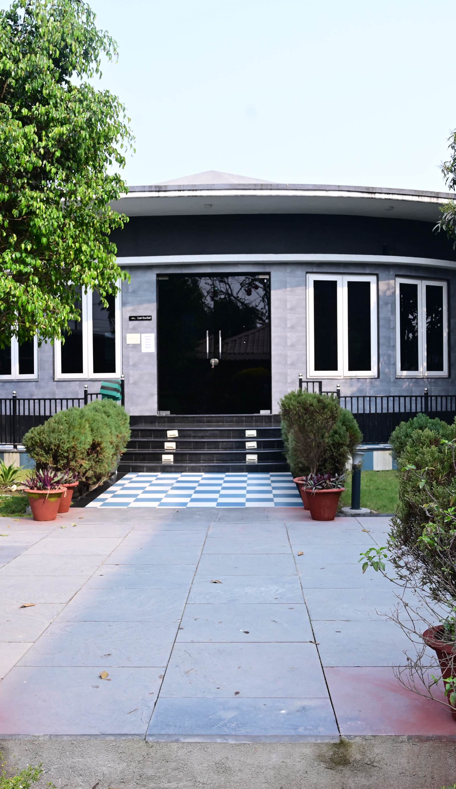Osho Sumeru Backpackers Hostel