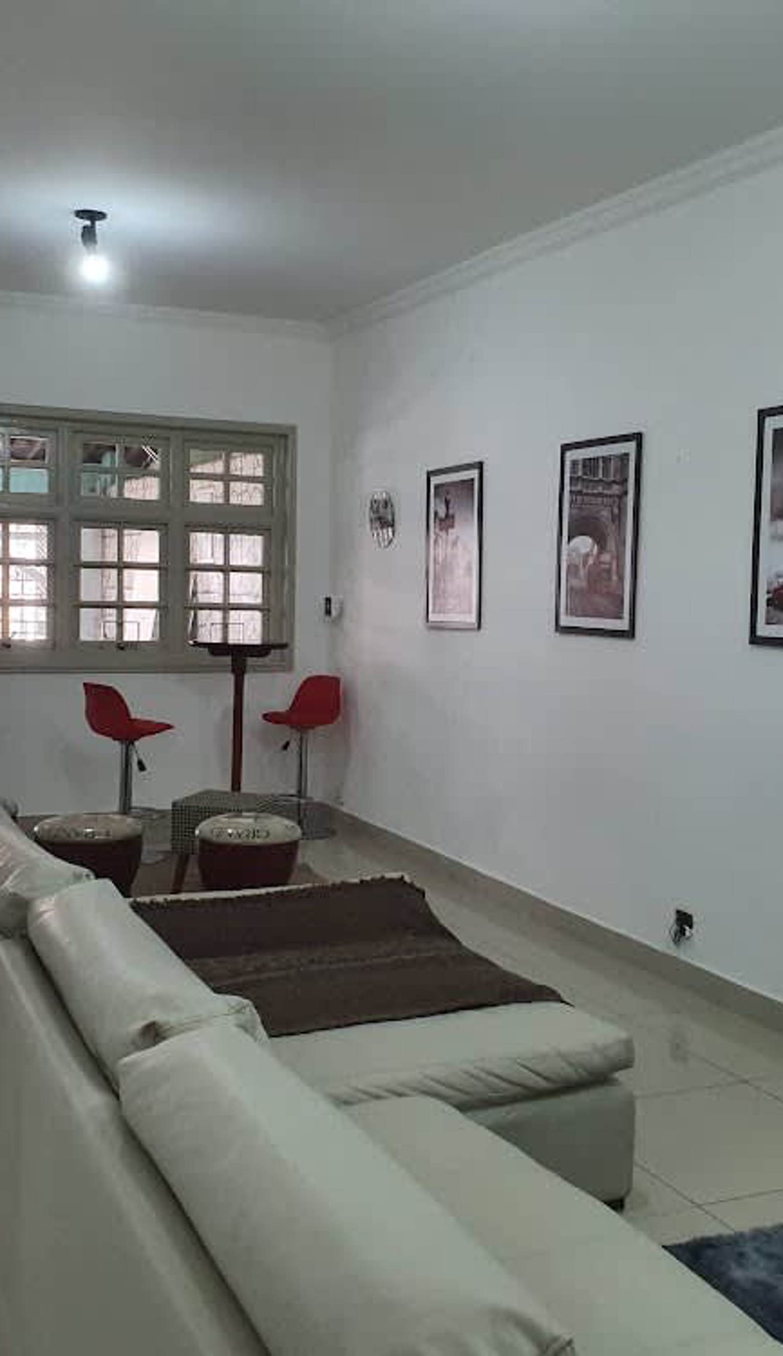 WR7 HOSTEL