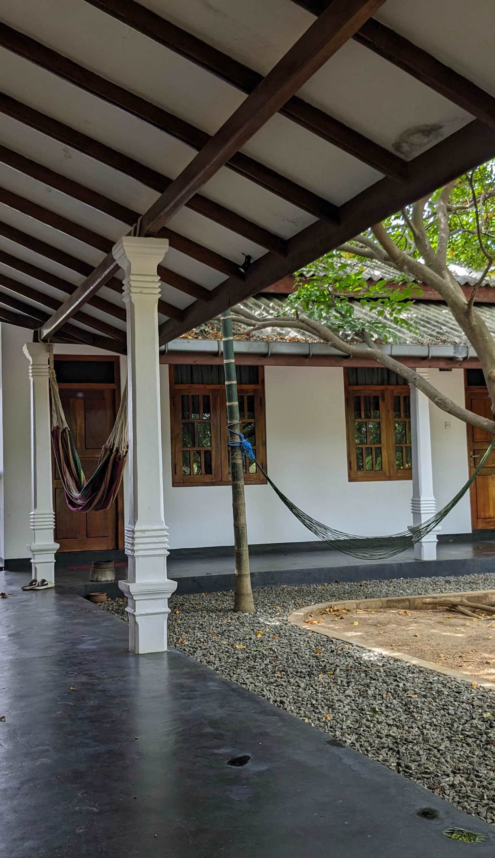 Divers Land Hostel