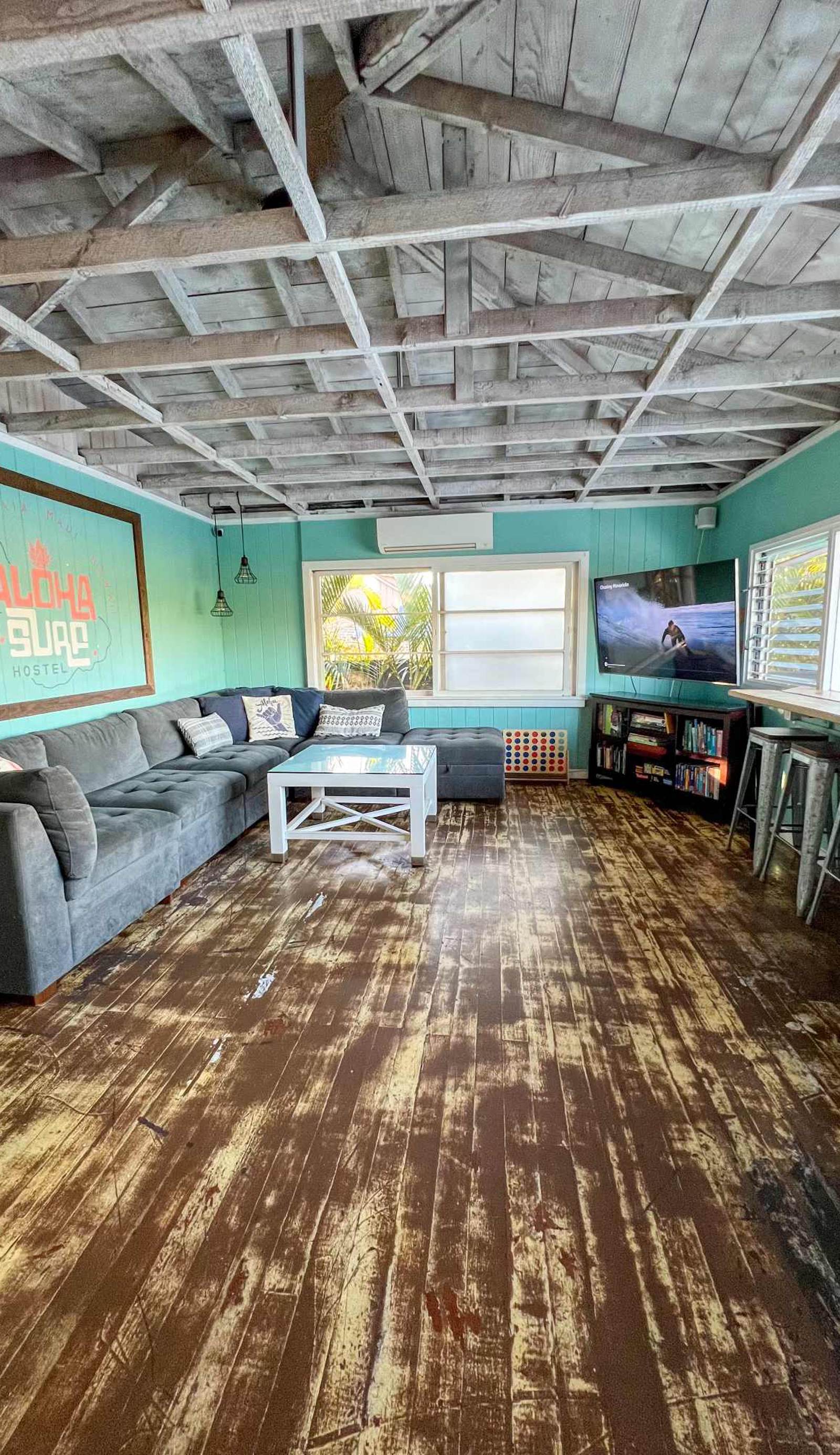 Aloha Surf Hostel
