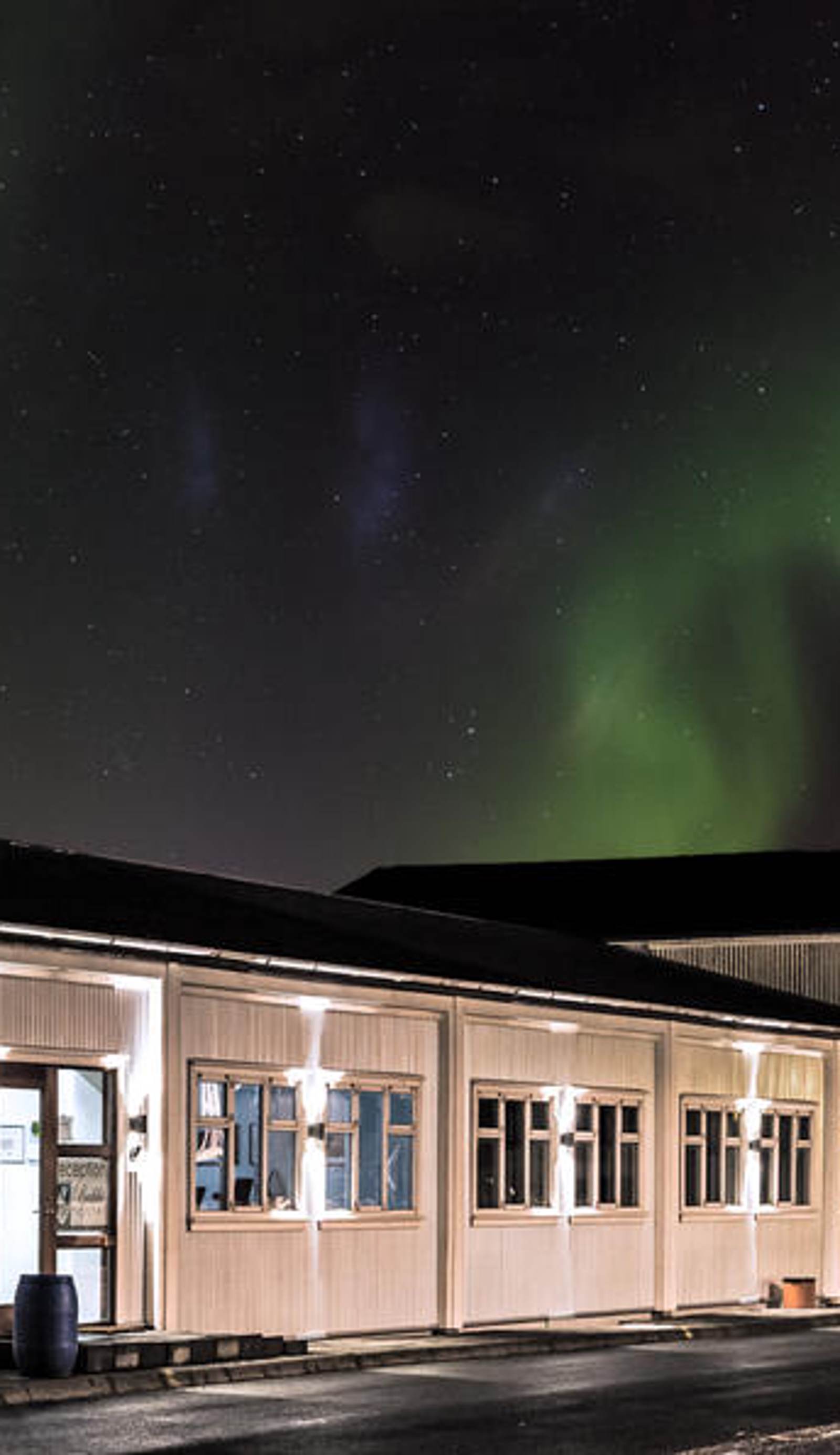 Bakki Hostel & Apartments