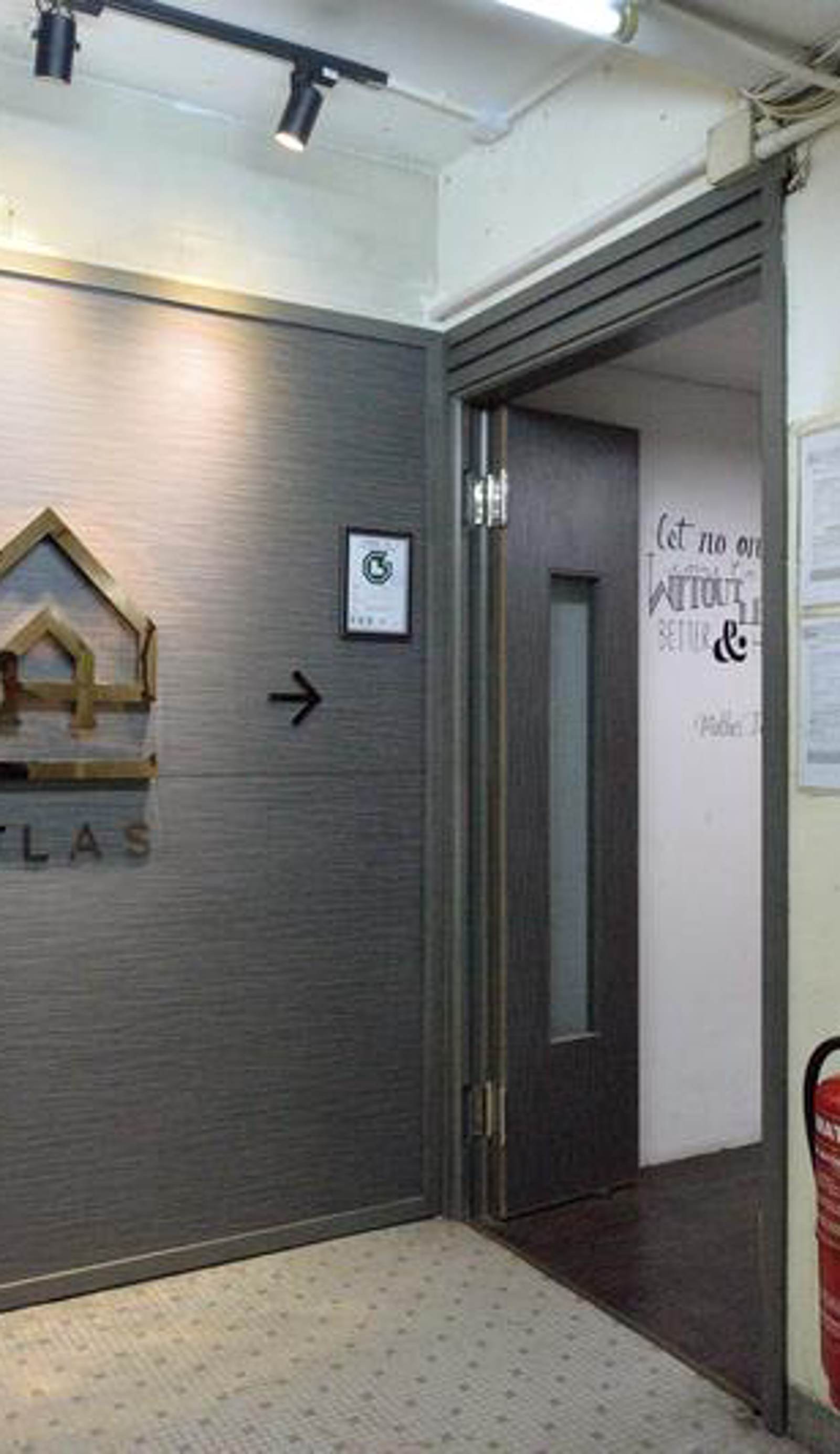 Atlas GuestHouse & Backpackers