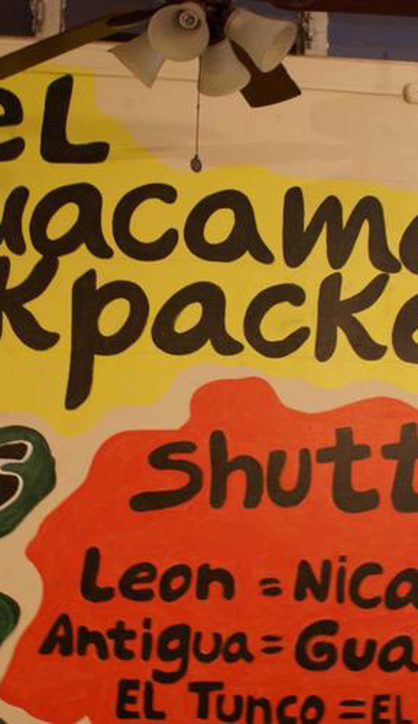 Hotel & Hostel Guacamayos Back Packer
