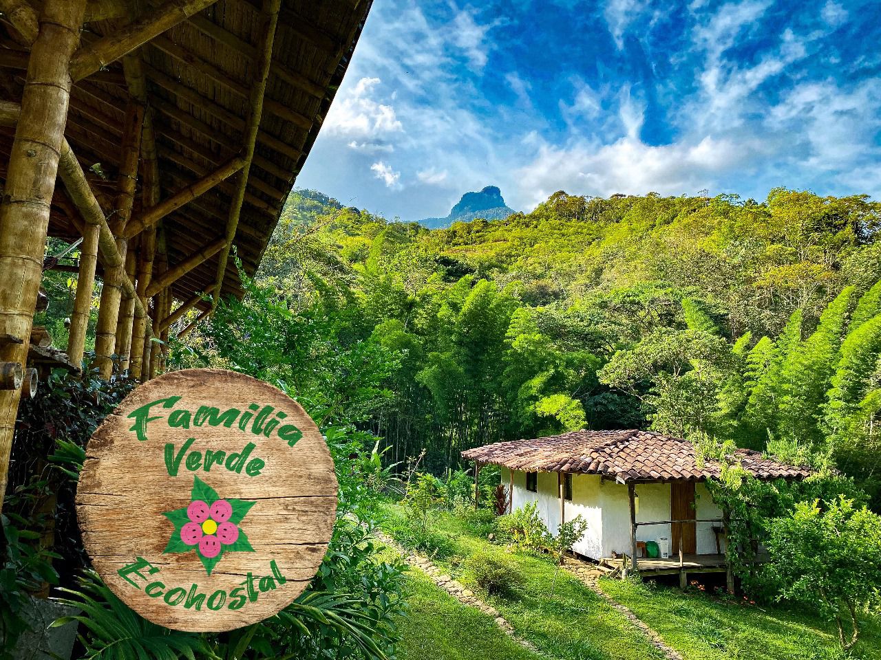 Familia Verde Eco Hostal