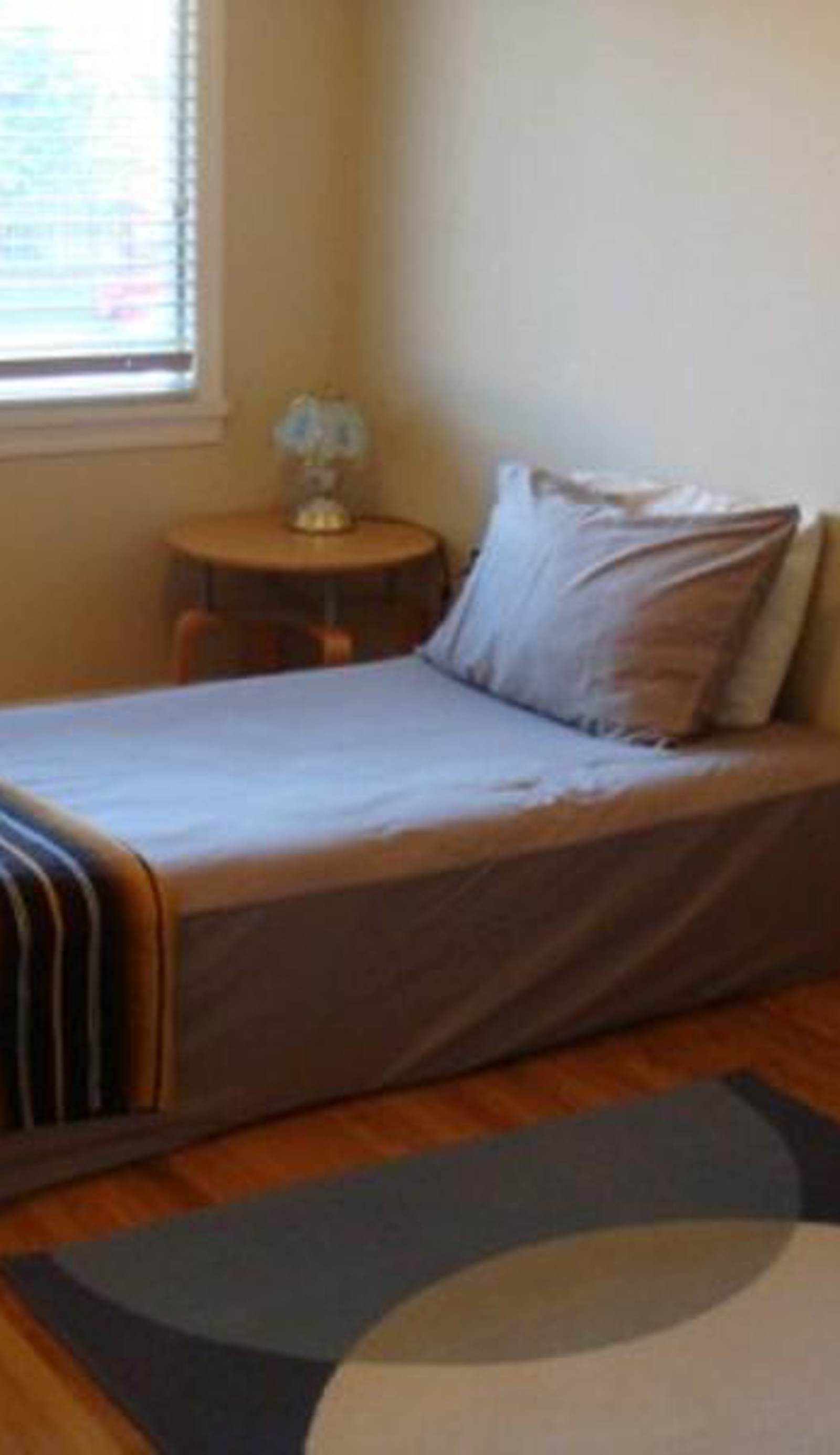 Vancouver Backpacker House