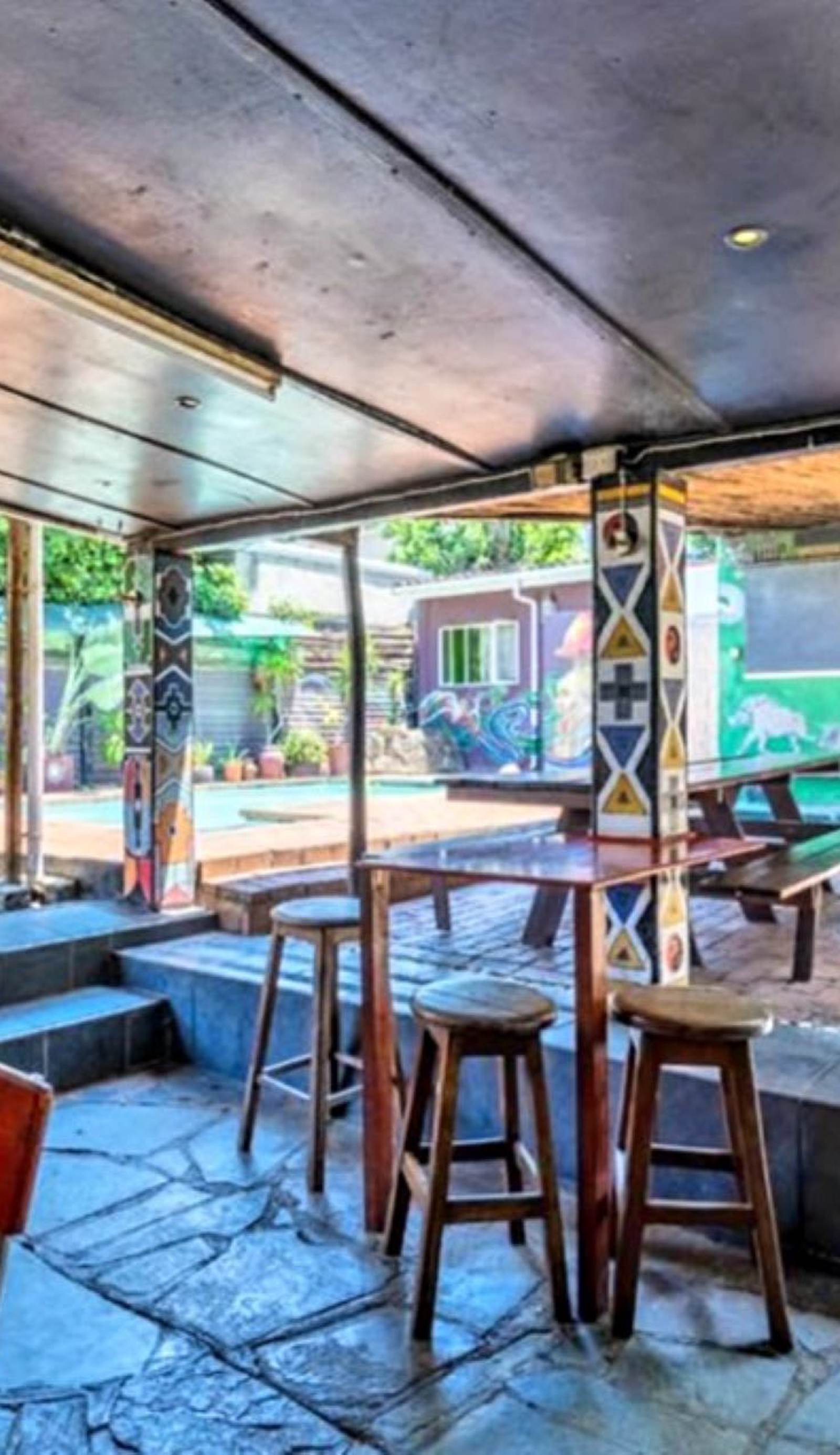 Tekweni Backpackers Hostel