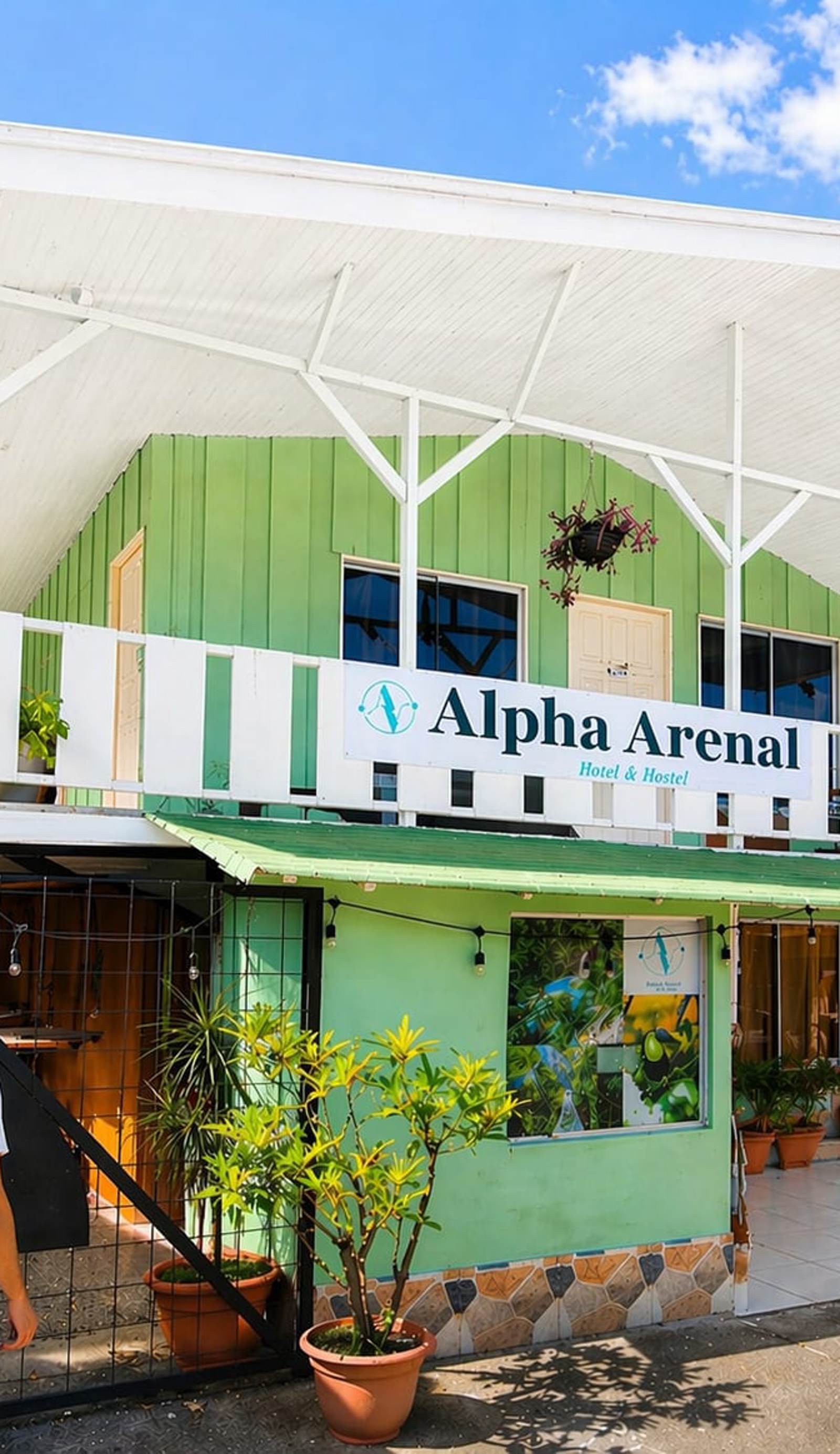Alpha Arenal