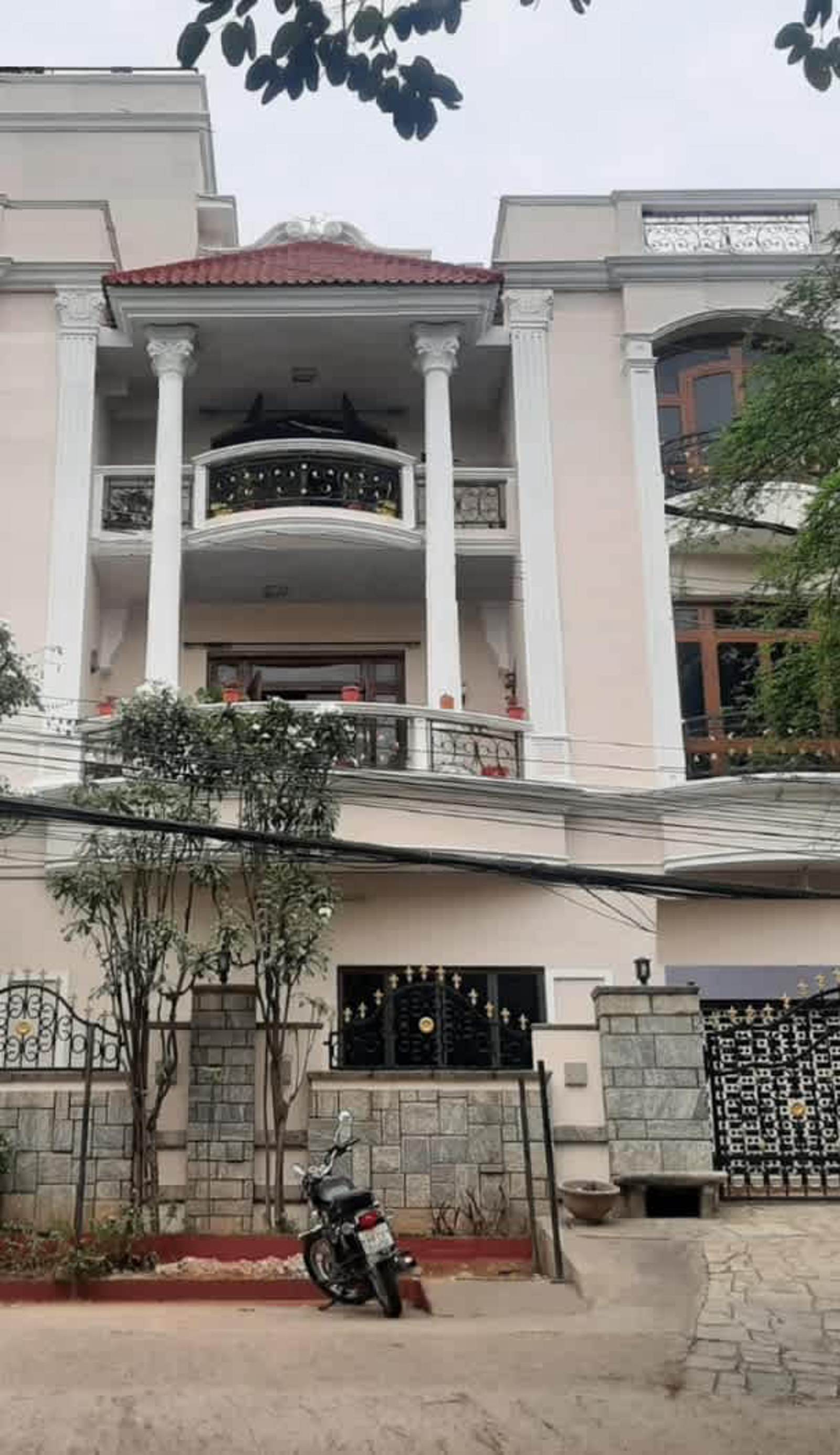 Kygo Hostels