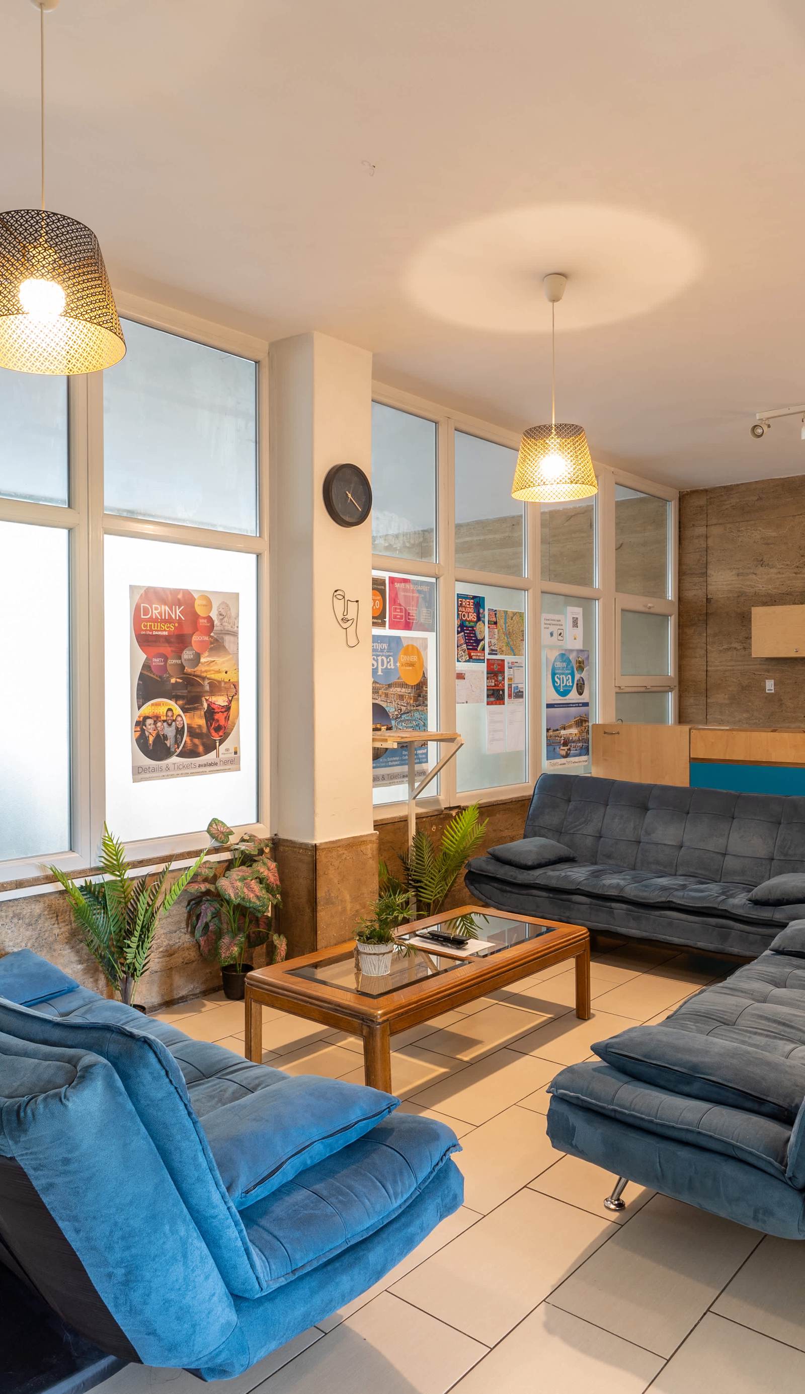 WOW City Hostel