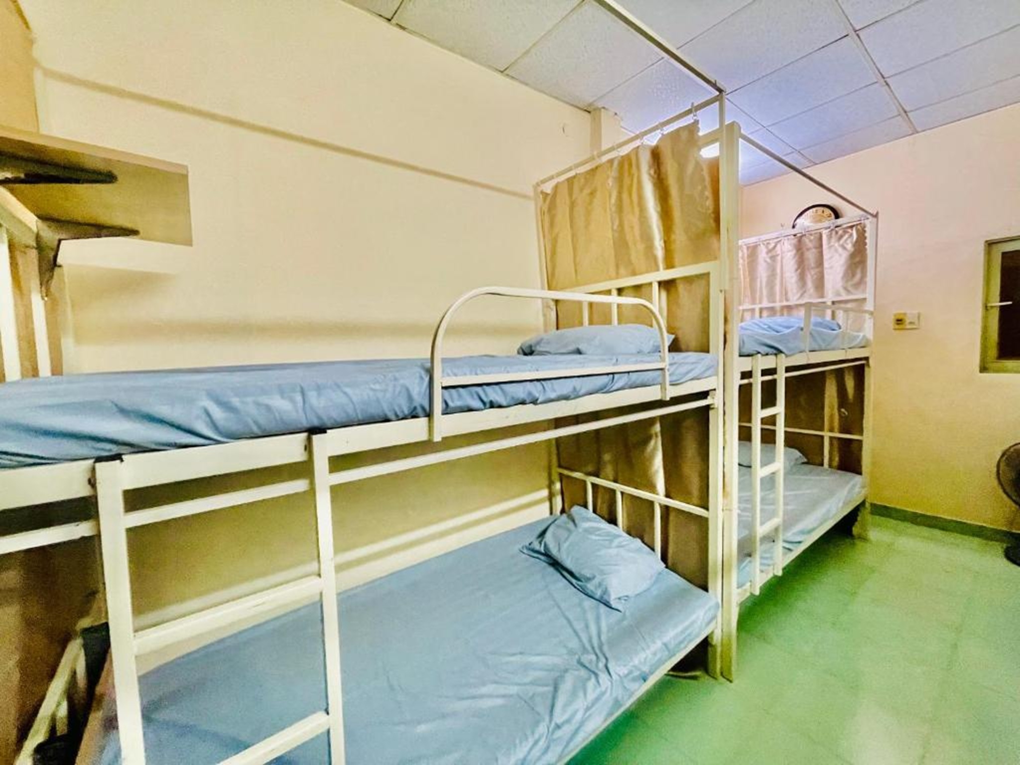 Ren Hostel