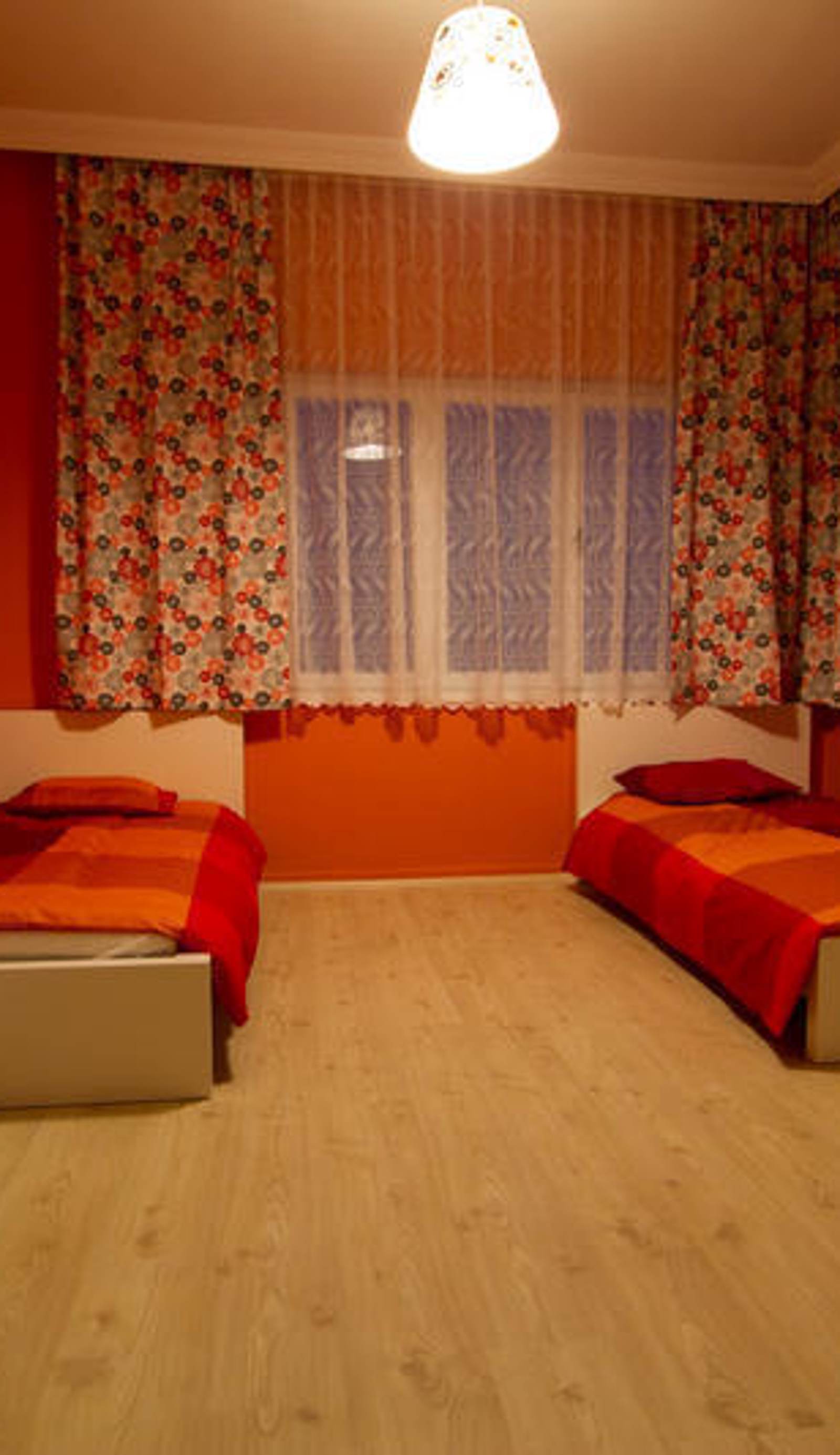Deeps Hostel