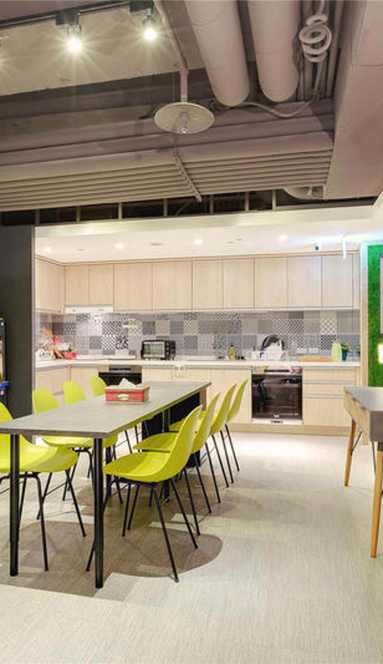 Taiwan Youth Hostel & Capsule Hotel
