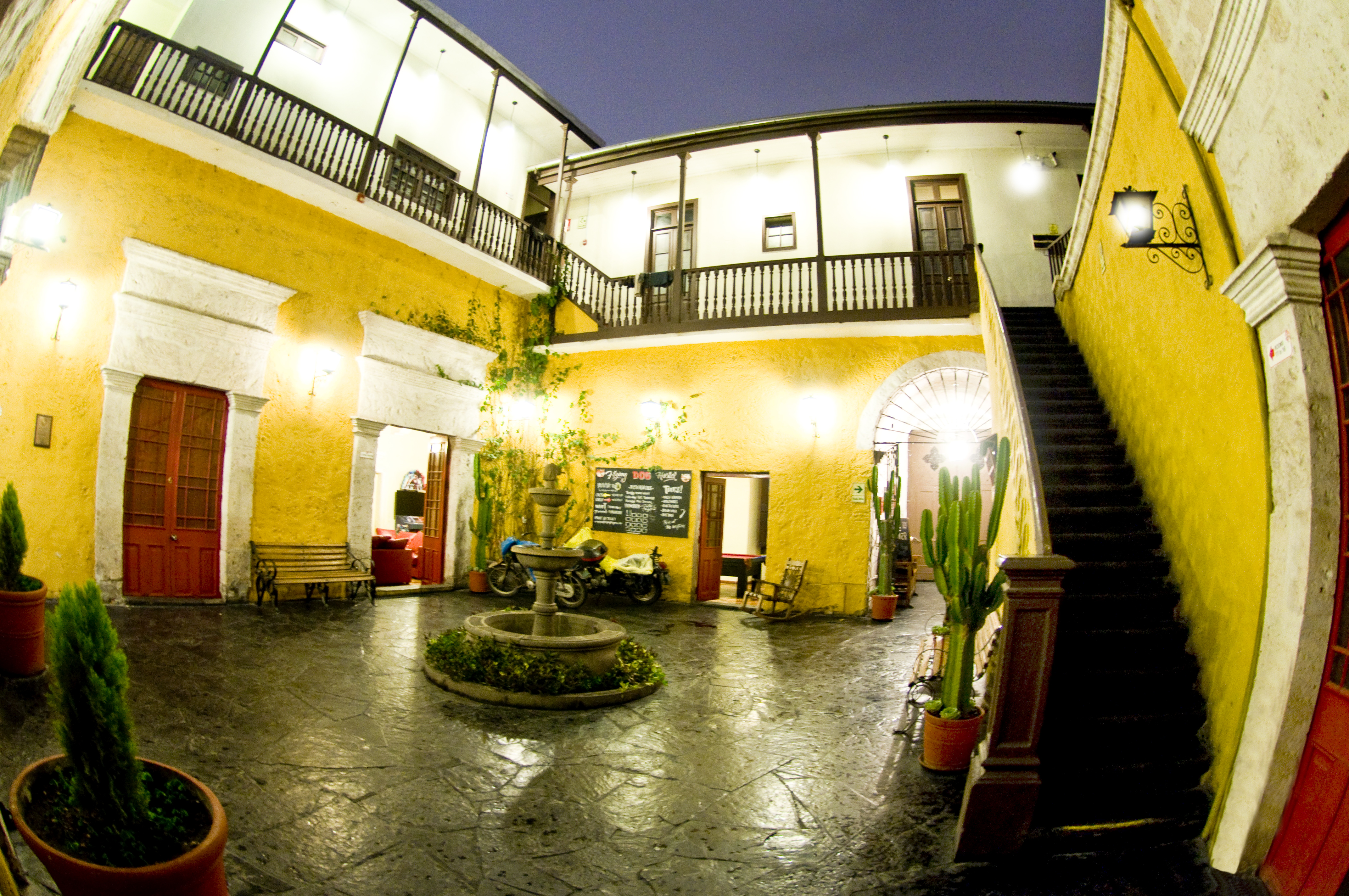 Flying Dog Hostel Arequipa
