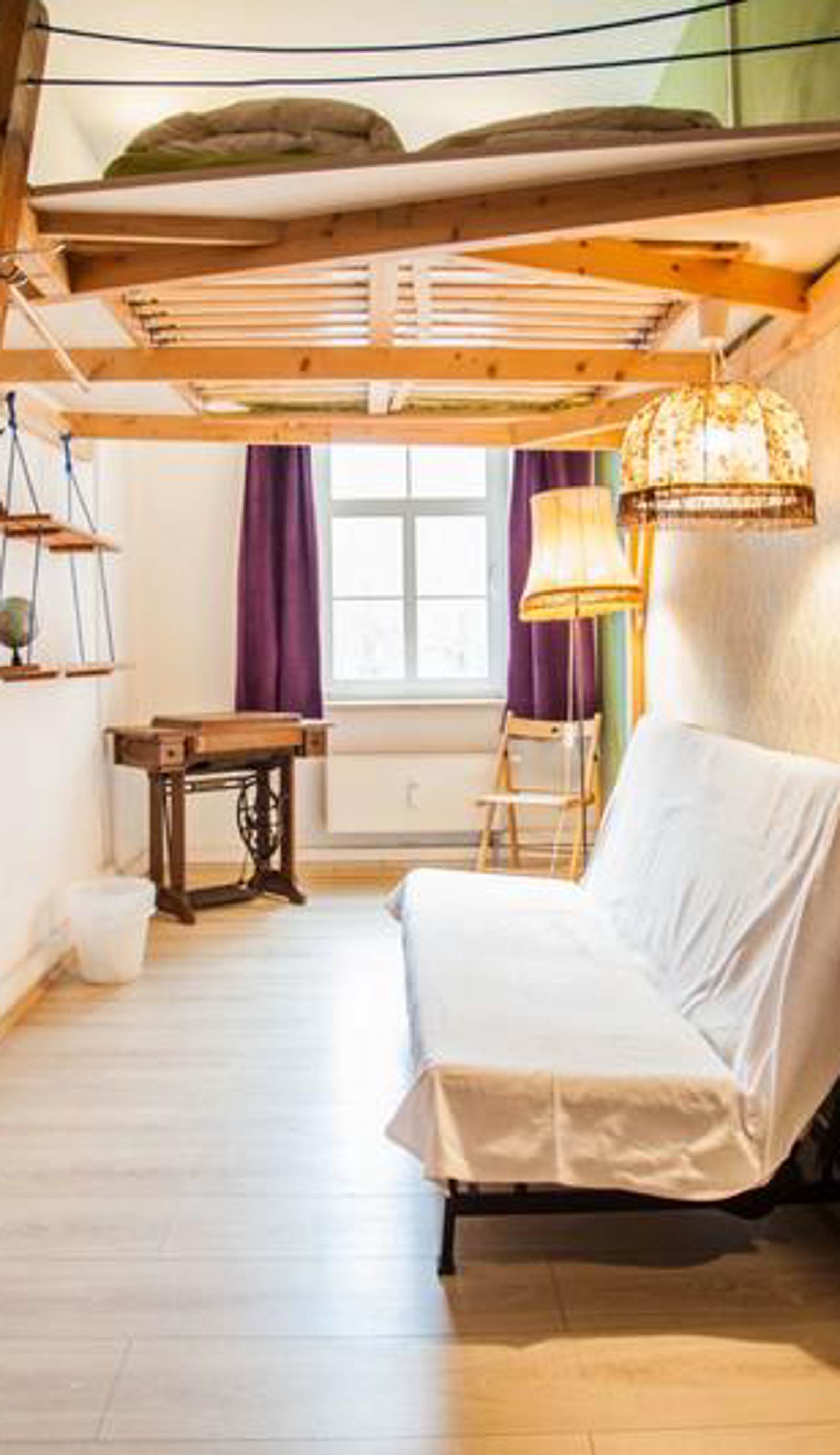 Labyrinth Hostel Weimar