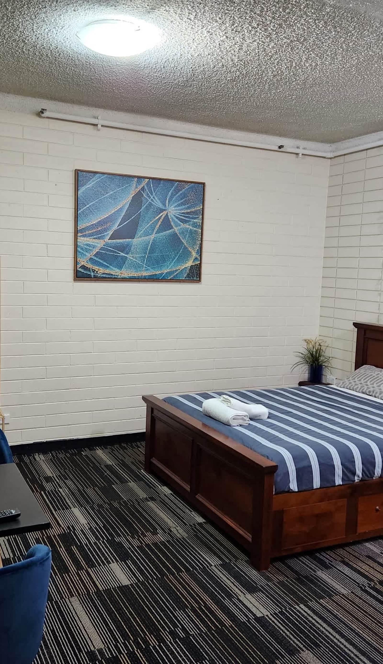 Adelaide Backpackers and Travellers inn