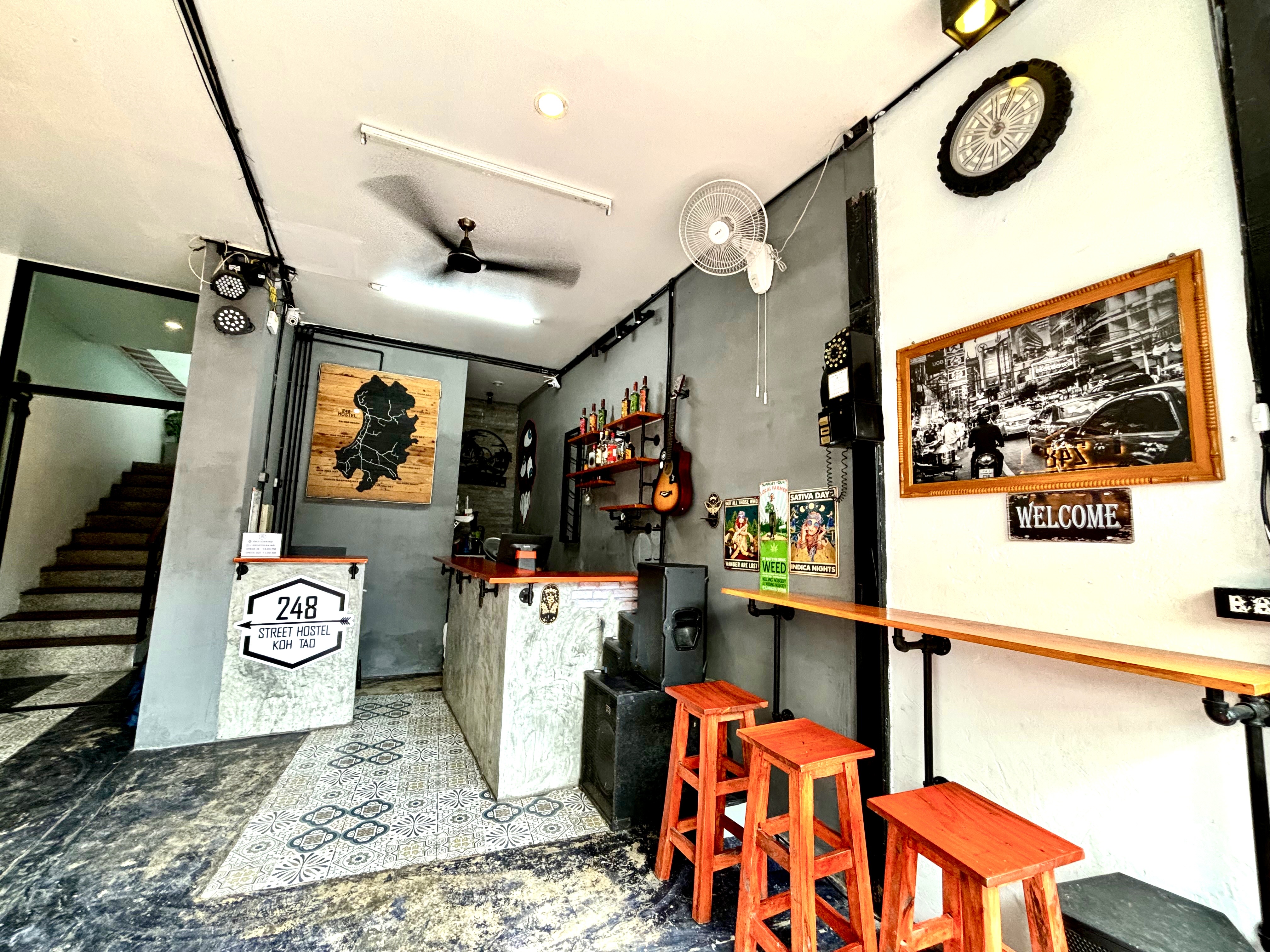 24 Street Hostel Koh Tao