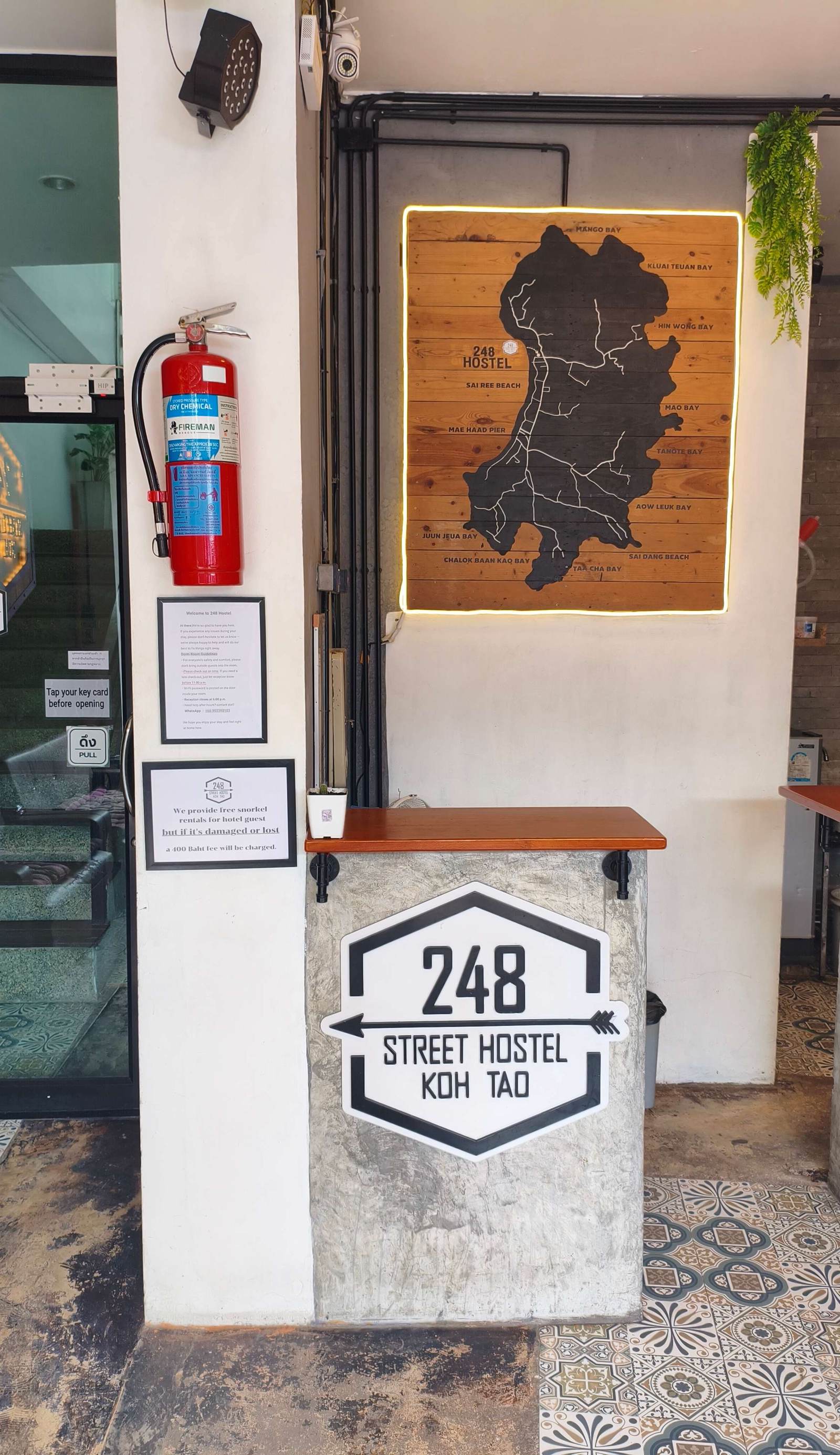 24 Street Hostel Koh Tao