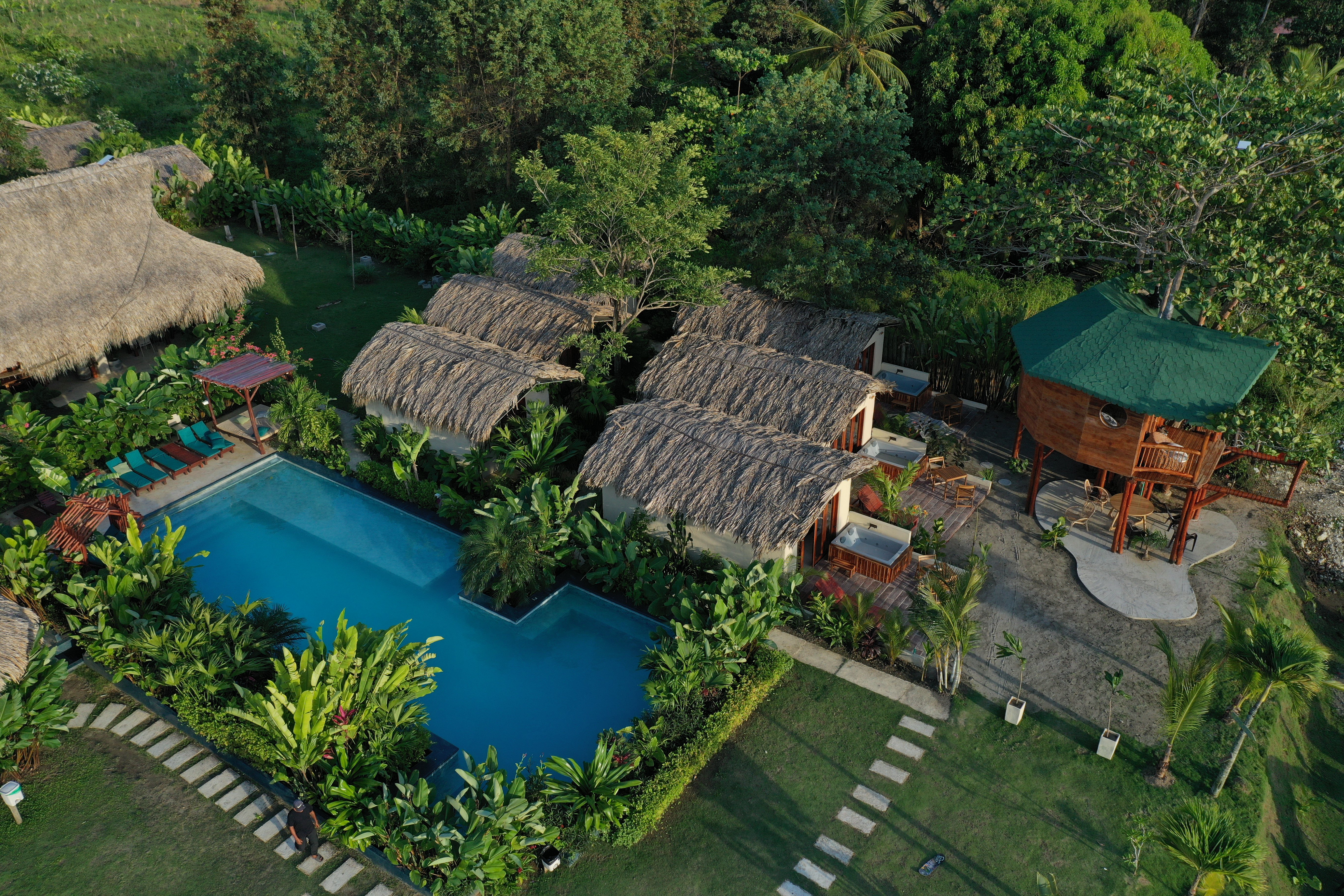 Makai Hostel Beach
